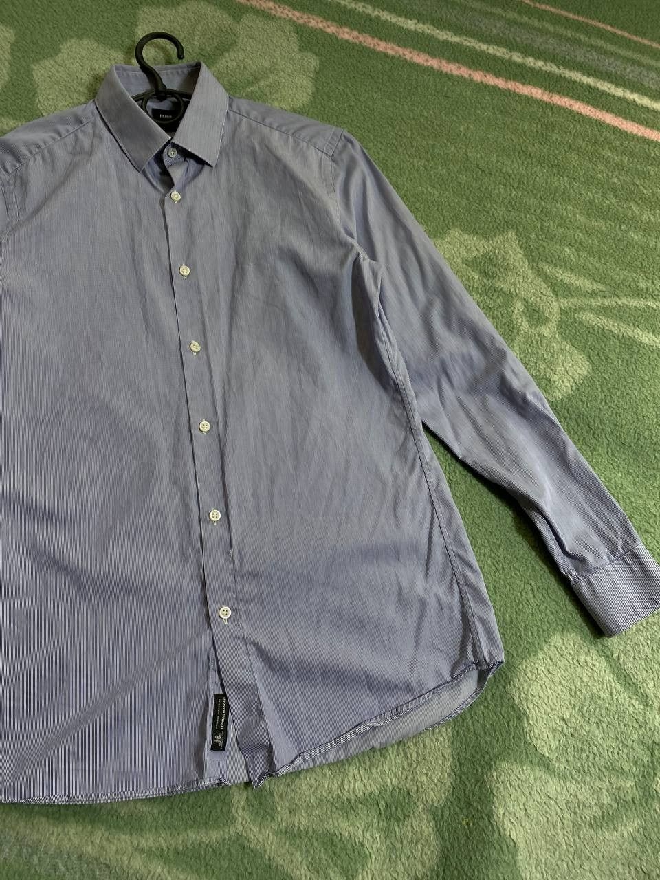 Hugo Boss × Vintage Vintage Hugo Boss Long Sleeve Embroidered Shirt Slim Fit Size US S / EU 44-46 / 1 - 20 Thumbnail