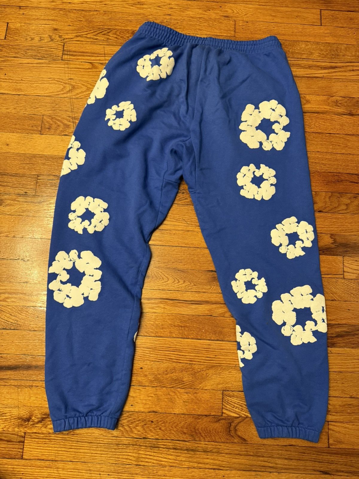 DENIM TEARS Denim Tears Wreath Sweatpants Blue Royal Size XL Size US 36 / EU 52 - 5 Thumbnail