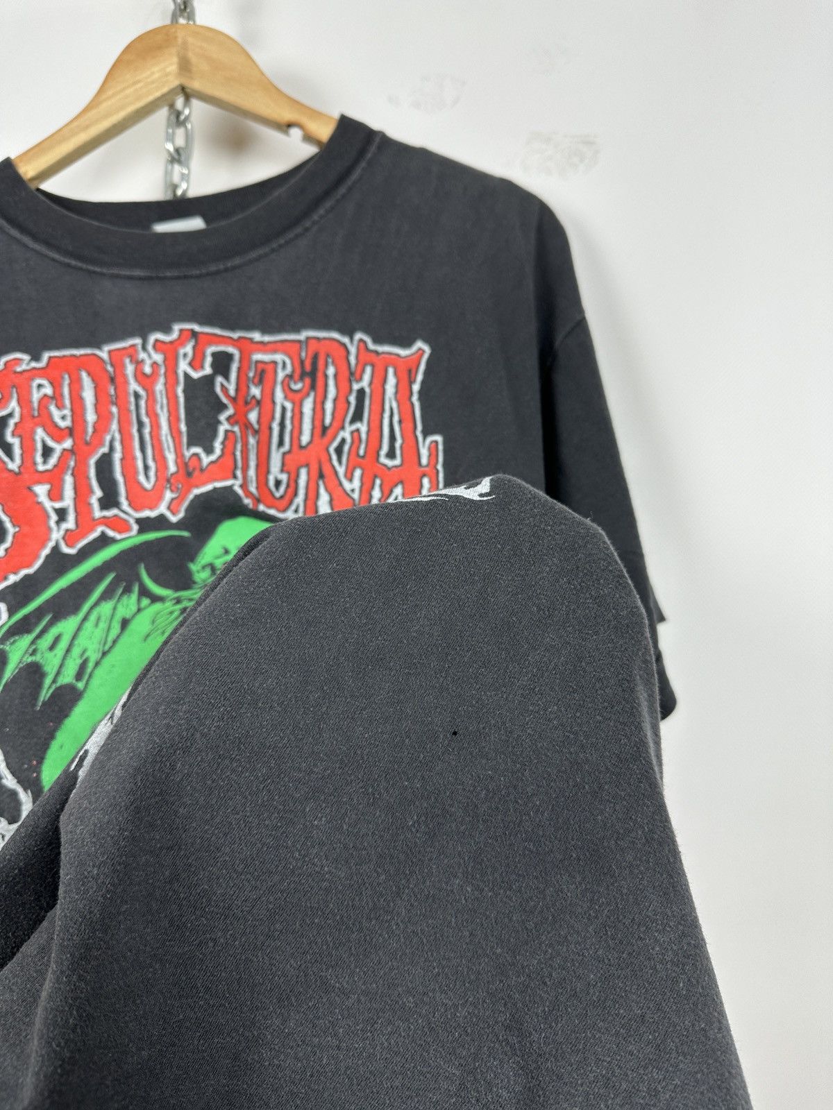 Band Tees 1992 Vintage Sepultura Third World Posse Tour T-Shirt Size US XL / EU 56 / 4 - 24 Thumbnail