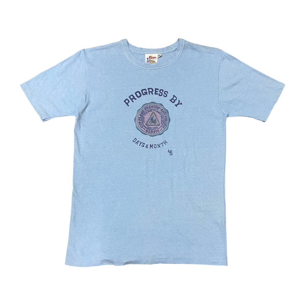 45rpm × Japanese Brand VINTAGE 45rpm PROGRESS BY DAYS & MONTH T SHIRT Size US S / EU 44-46 / 1 - 1 Thumbnail