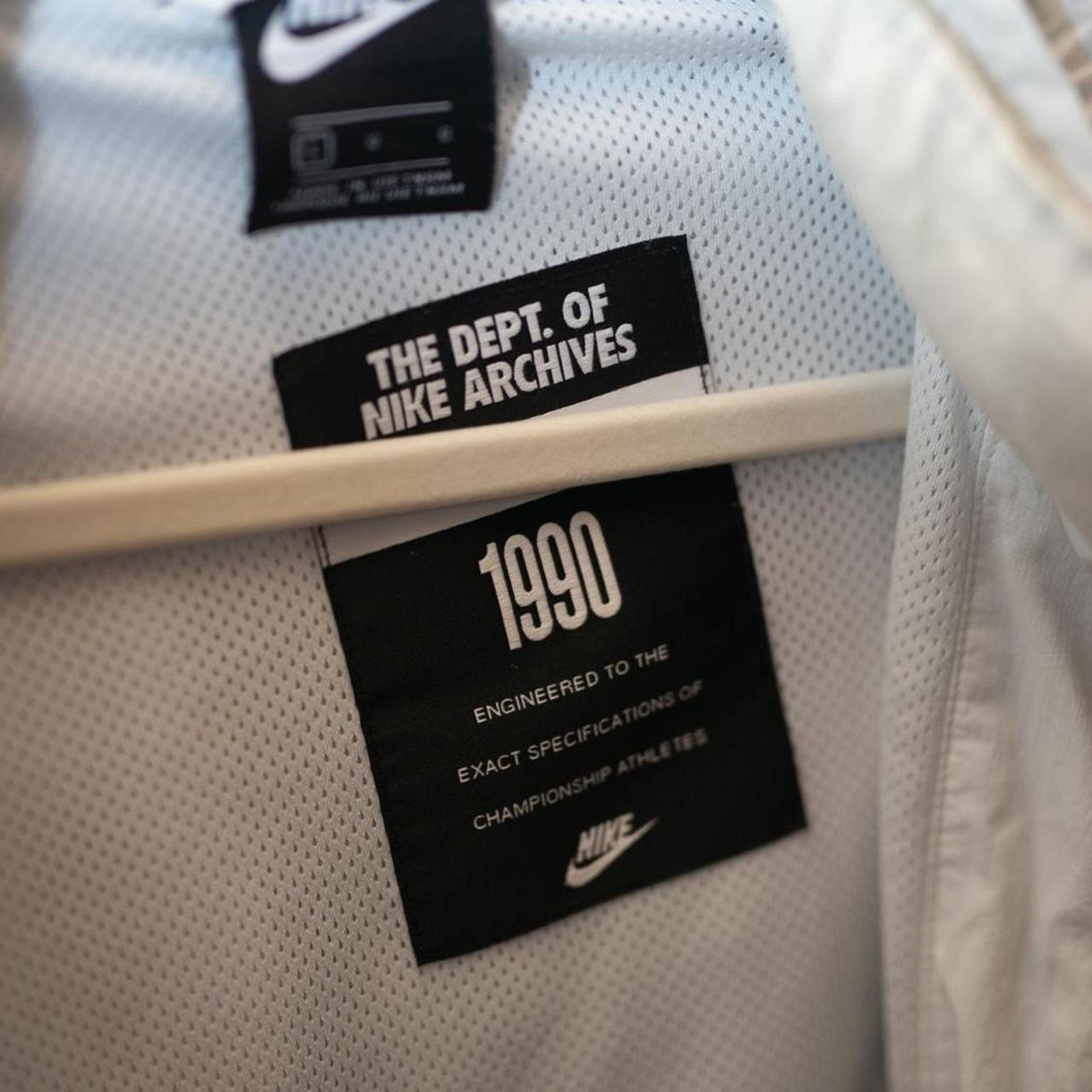 Nike Nike dept of nike archives jacket Size US L / EU 52-54 / 3 - 4 Thumbnail