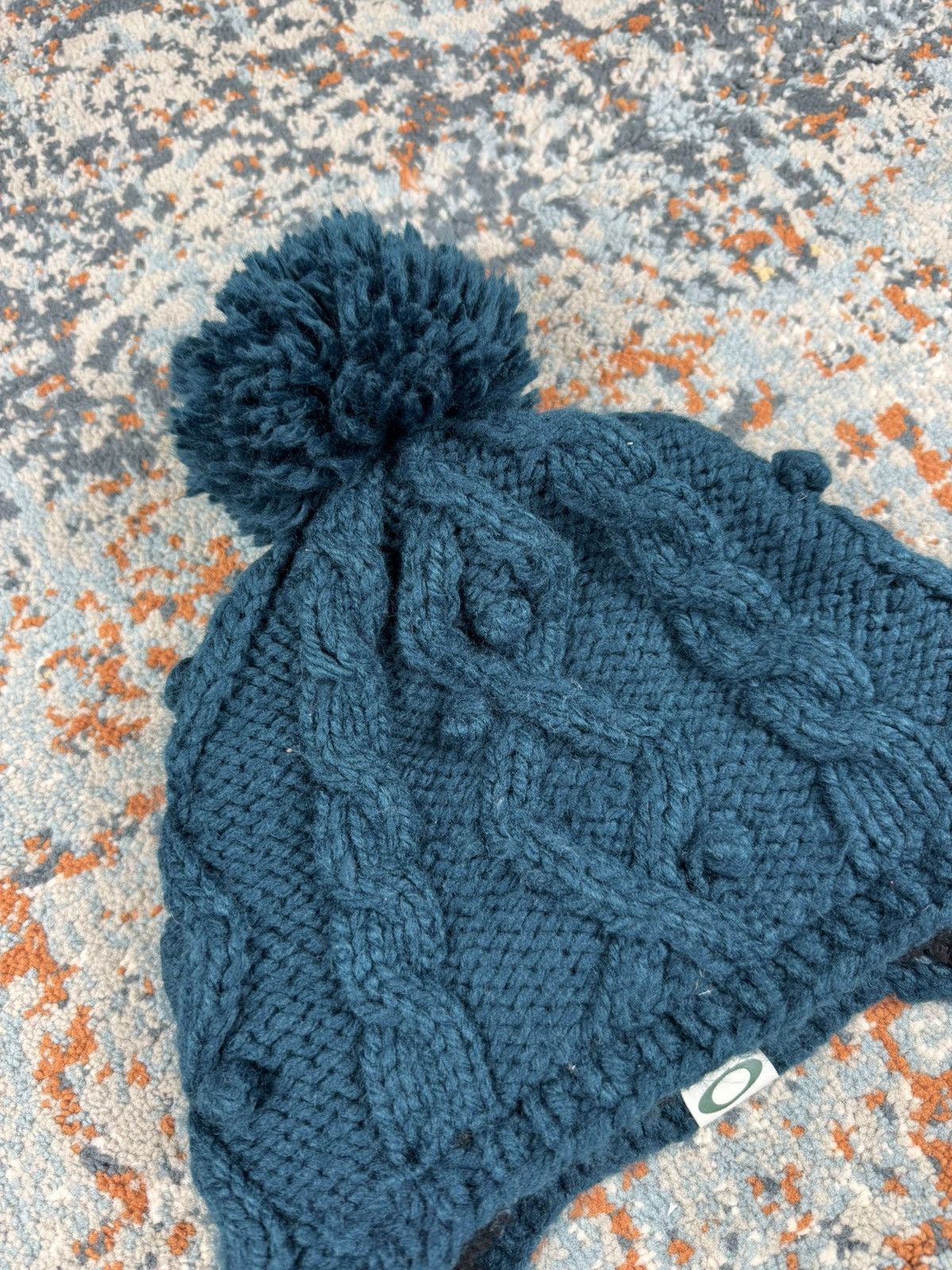 Oakley Vintage 90s Oakley cable knit ushanka pompom beanie hat Size ONE SIZE - 5 Thumbnail