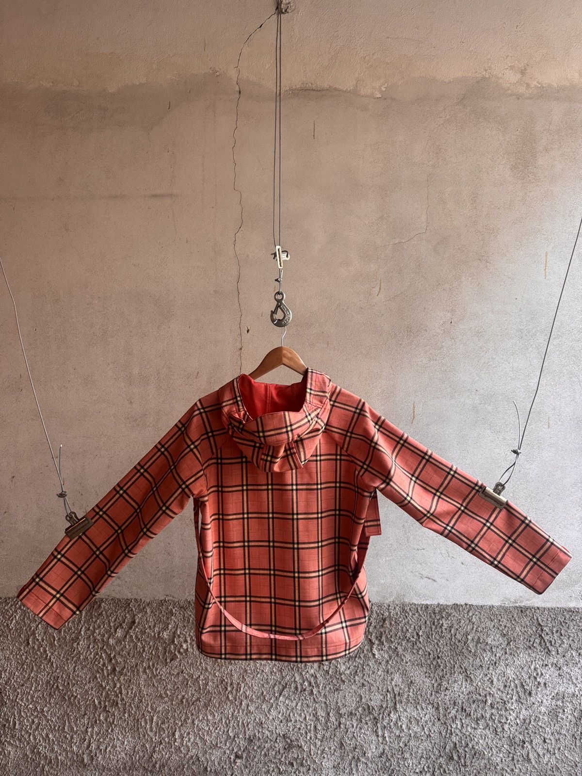 Junya Watanabe Junya Watanabe Man Pink Tartan Gore-Tex Bondage Smock Size US M / EU 48-50 / 2 - 14 Thumbnail