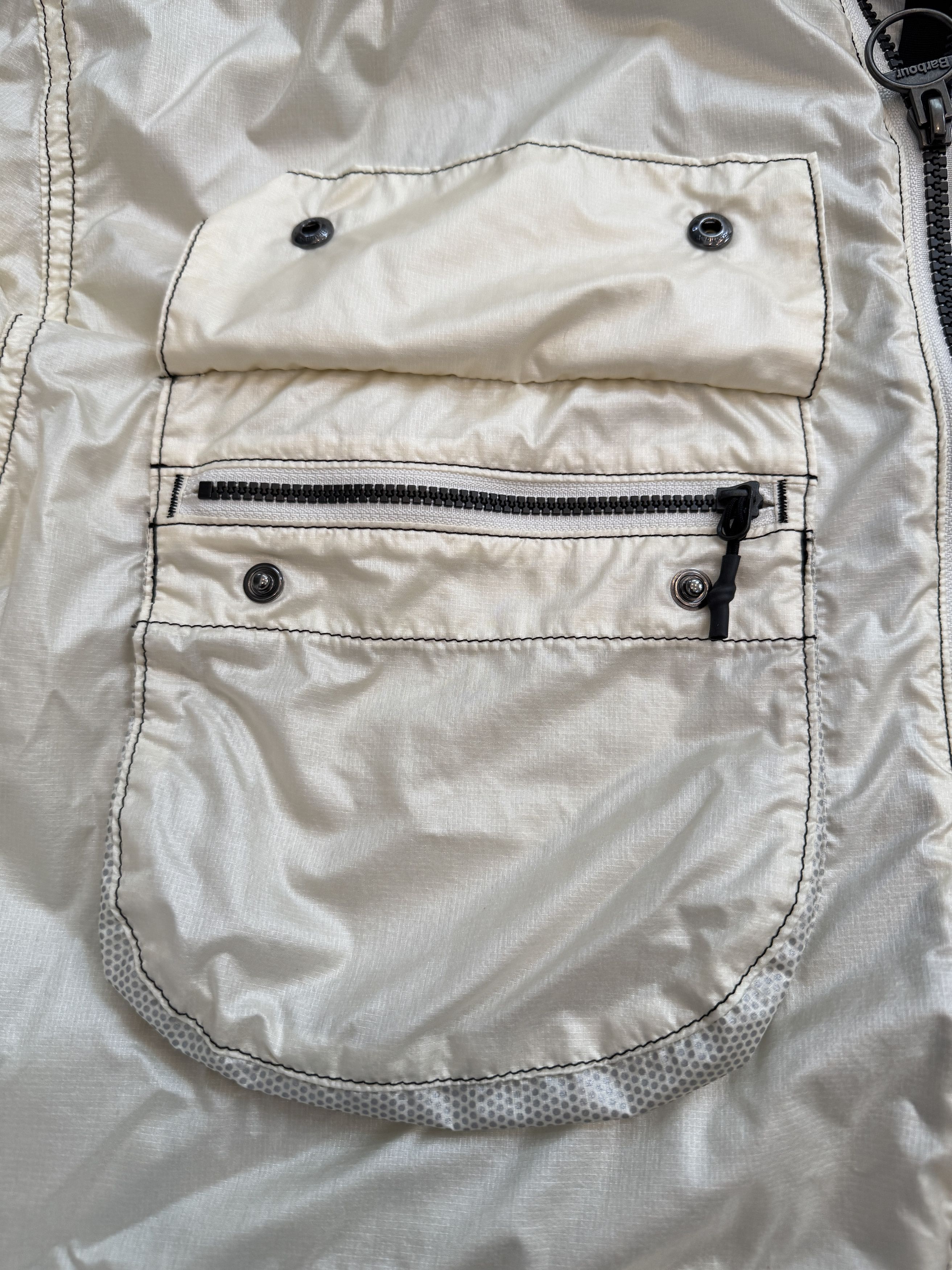 And Wander × Barbour Barbour and wander Pertex Windbreaker Shell Packable Cream Size US L / EU 52-54 / 3 - 3 Thumbnail