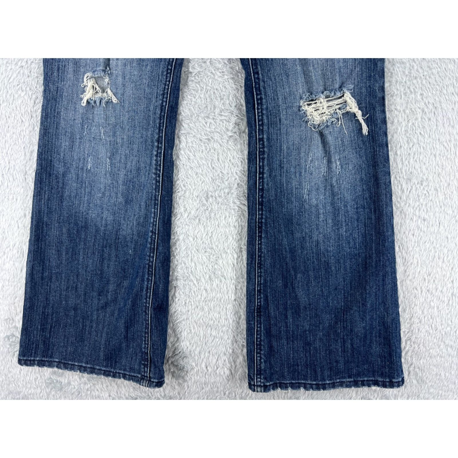 Vintage Arizona Jeans Co Jeans Womens Flared Denim Distressed Blue 32x30 Regular Cotton 13 5-Pocket Cowboy Southwestern Designer 90s? Size 34" / US 12 / IT 48 - 2 Thumbnail