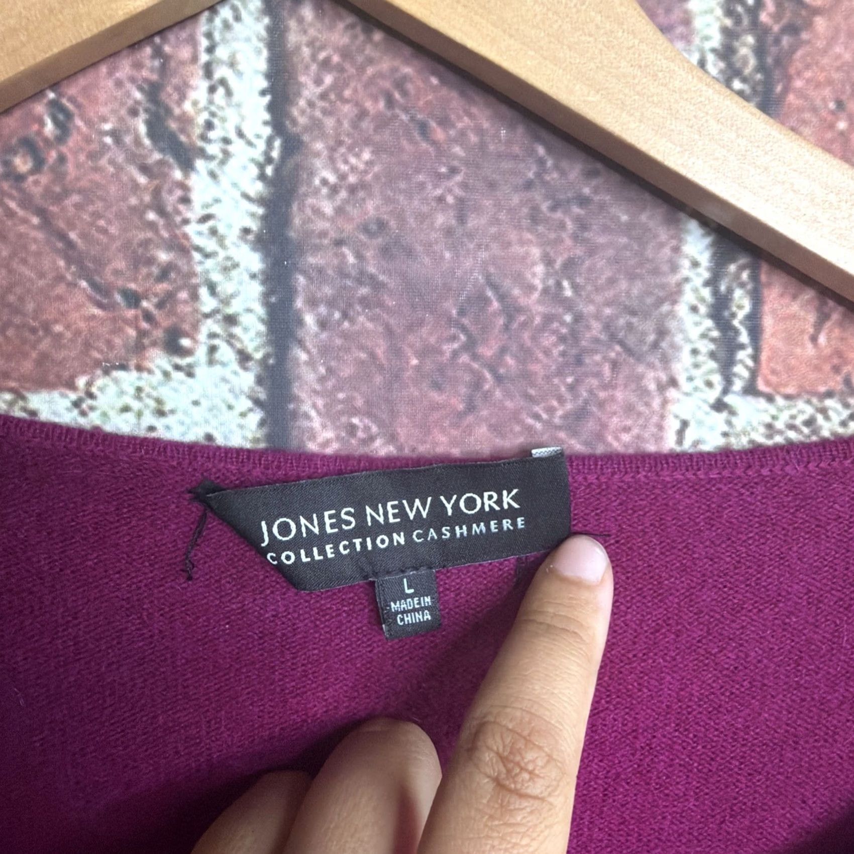 Jones New York Jones New York Womens Cashmere Short Sleeve Tee Top L Purple Shirt Pullover Classic Knit Cap Sleeve Scoop Neck Casual Workwear Size L / US 10 / IT 46 - 2 Thumbnail