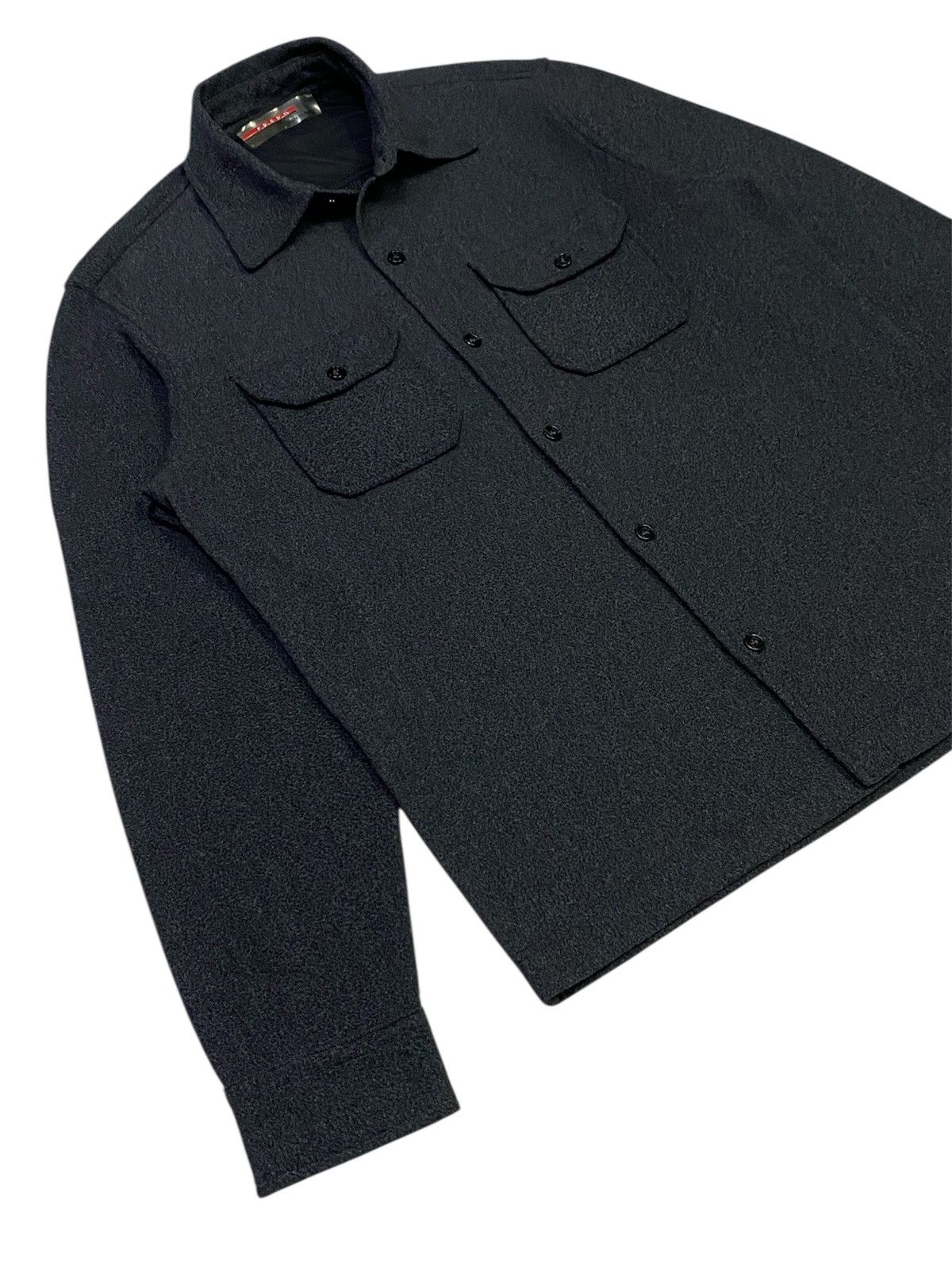 Prada Vintage Prada Fleece Double Pocket Button Ups Shirt Size US L / EU 52-54 / 3 - 21 Thumbnail