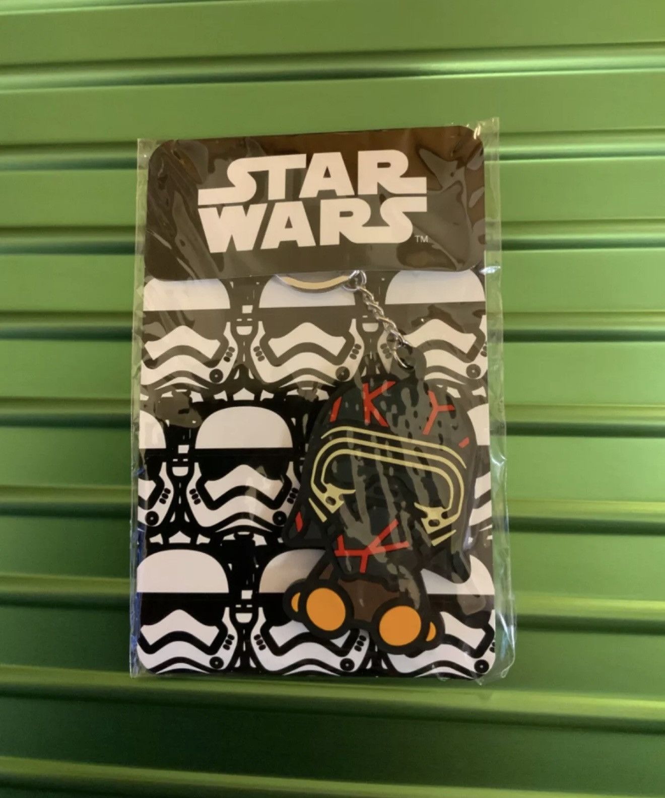 Bape BAPE x Star Wars Kylo Ren Mask Size ONE SIZE - 2 Thumbnail