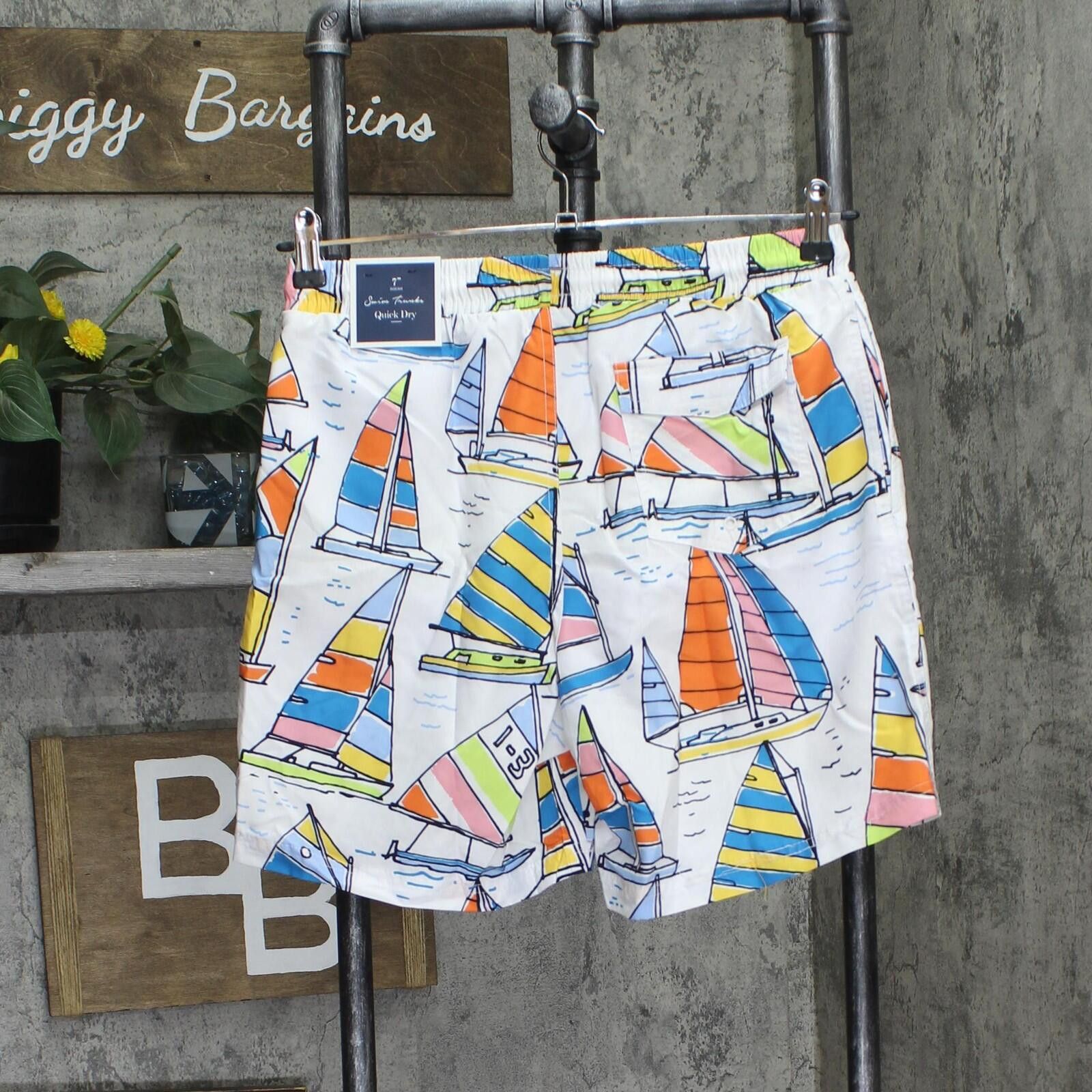 Club Room Nwt Club Room Sketch 7" Board Shorts Bright White Multi S Size US 30 / EU 46 - 2 Thumbnail