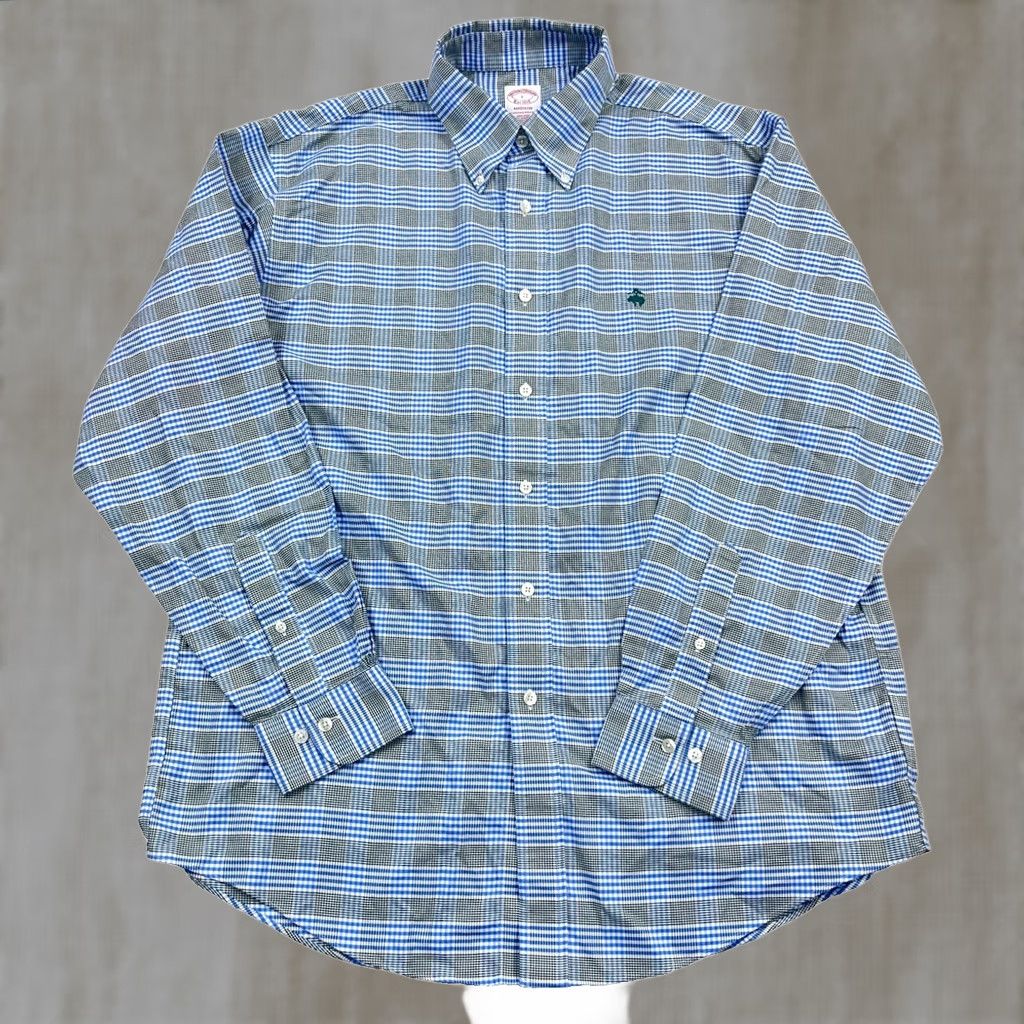 Brooks Brothers Brooks Brothers Shirt Men L Blue Button-Up Oxford Cloth Regent OCBD Casual Preppy Modern 90s? (Note: retro and event terms not in original) Size US L / EU 52-54 / 3 - 1 Thumbnail