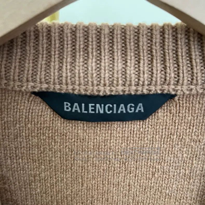 Balenciaga Balenciaga Wool Solid Ribbed Round Neck Long Sleeve Sweate Size US L / EU 52-54 / 3 - 5 Thumbnail