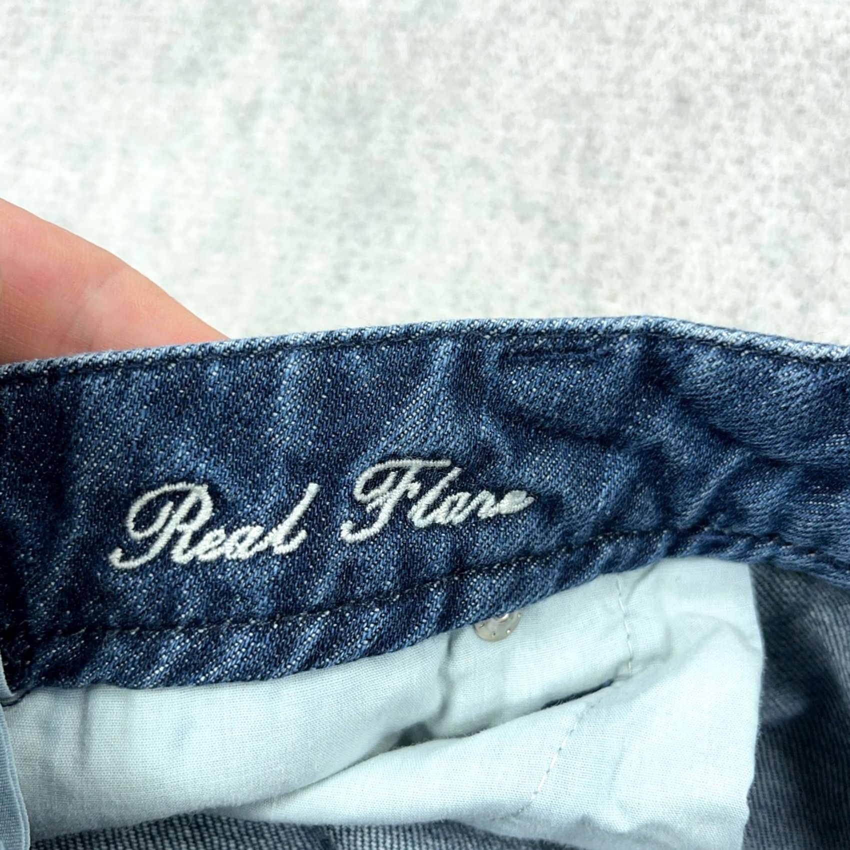 American Eagle Outfitters Vintage American Eagle Outfitters Jeans Women 10 Short Flared Low Rise 32x28 Blue Denim Slim Stretch Hipster 90s Mens Womens Girls Size 32" / US 10 / IT 46 - 3 Thumbnail