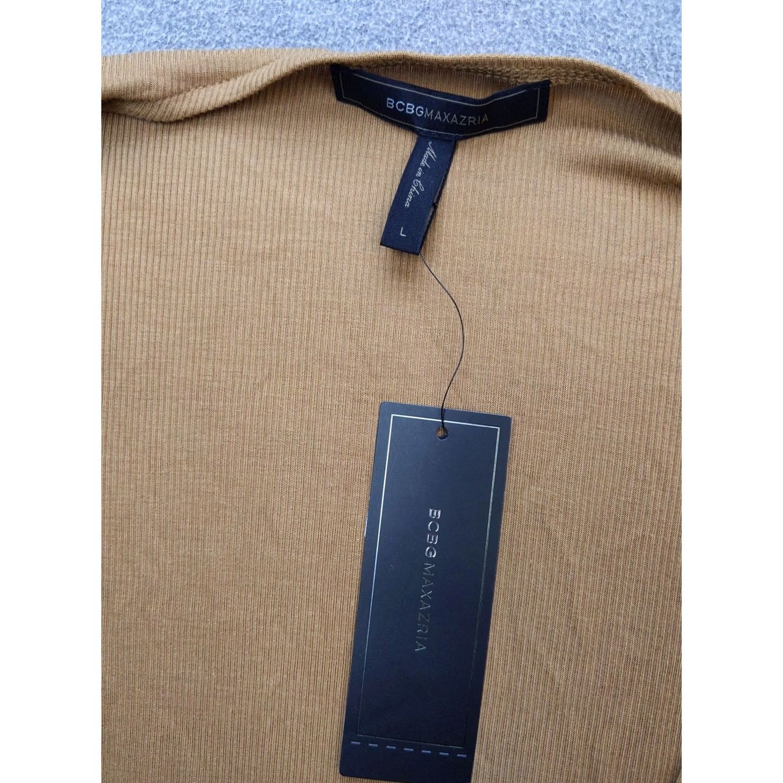 Bcbgmaxazria BCBGMAXAZRIA Sweater Womens Large Brown Camel Wrap V Neck Long Sleeve Knit Size L / US 10 / IT 46 - 2 Thumbnail