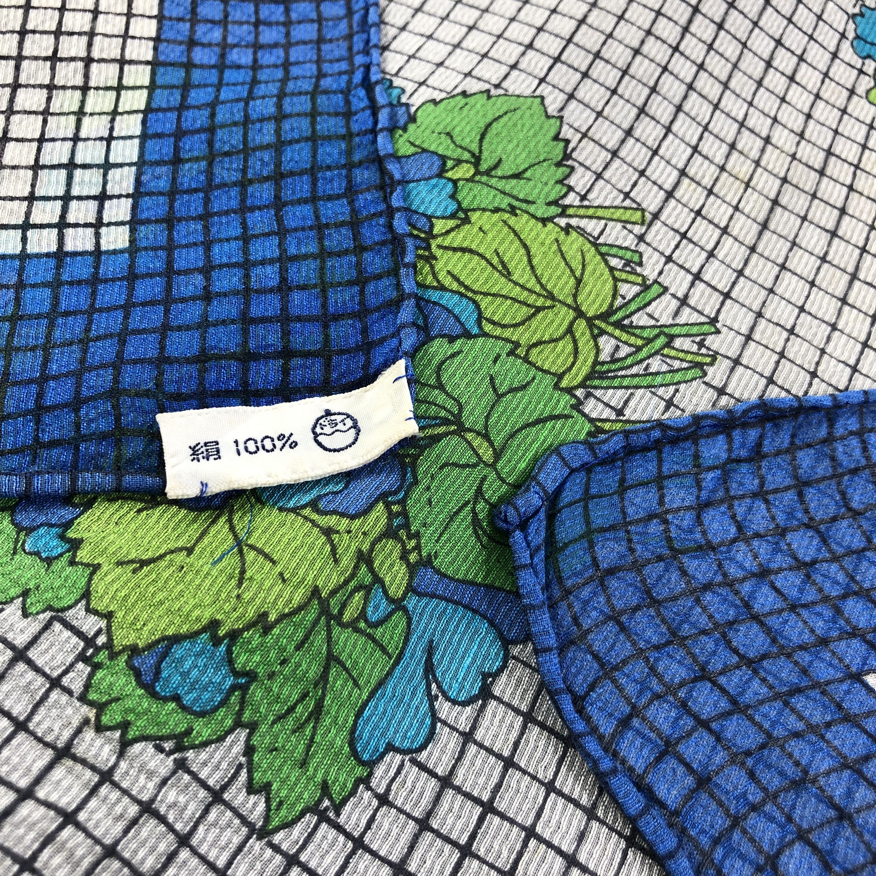 Japanese Brand Vintage Sorelle Fontana Hand Rolled Silk Scarf M650 Size ONE SIZE - 4 Thumbnail