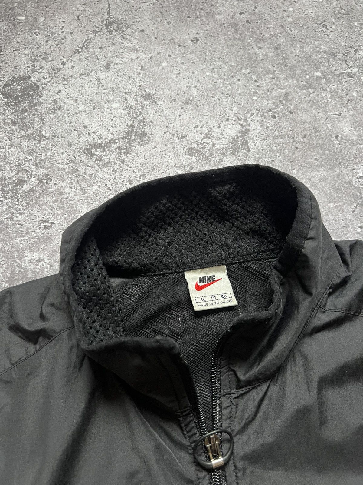 Nike × Vintage Vintage Nike 90s Nylon Track Jacket Black Size US XL / EU 56 / 4 - 13 Thumbnail