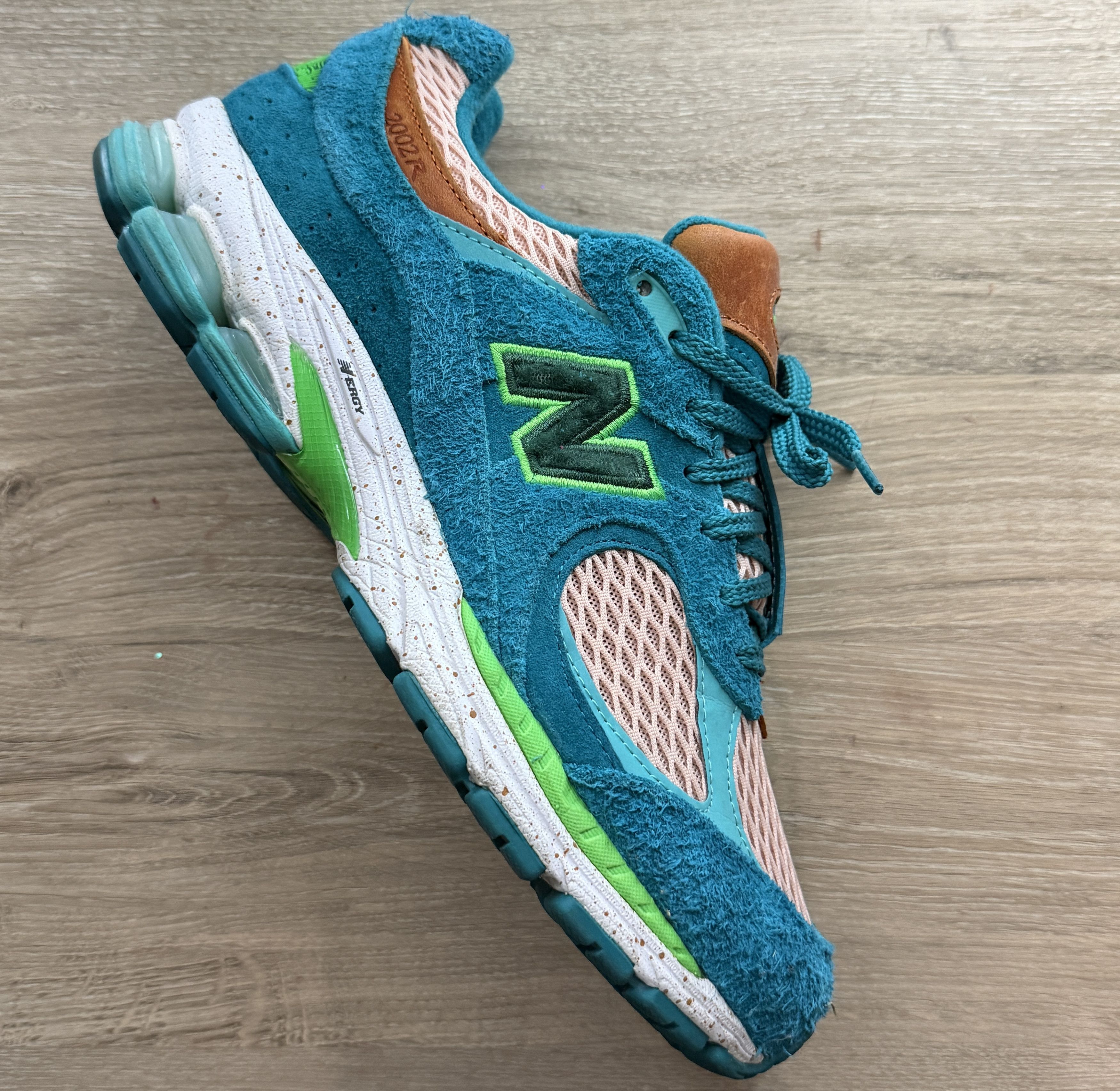 New Balance × Salehe Bembury New Balance 2002r Salehe Bembury Water Be The Guide Size US 9.5 / EU 42-43 - 1 Preview