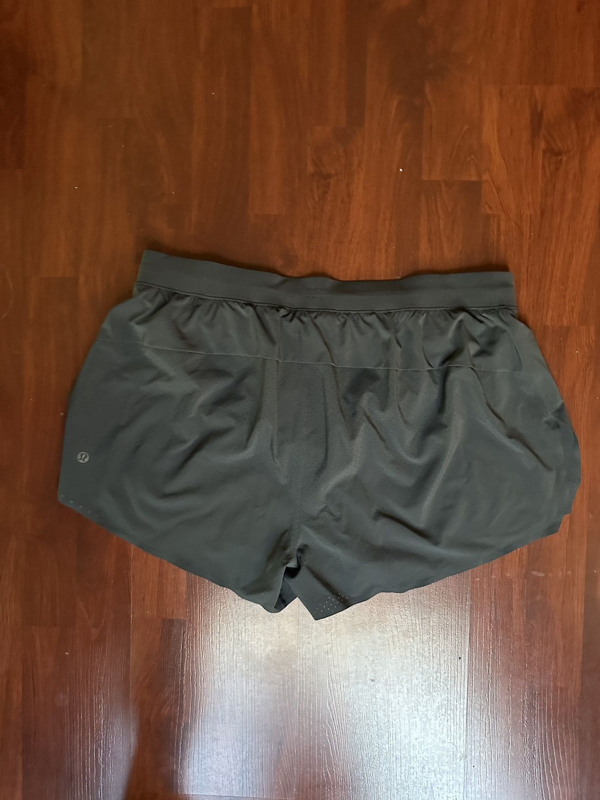 Lululemon Lululemon 3” shorts Size US 34 / EU 50 - 4 Thumbnail