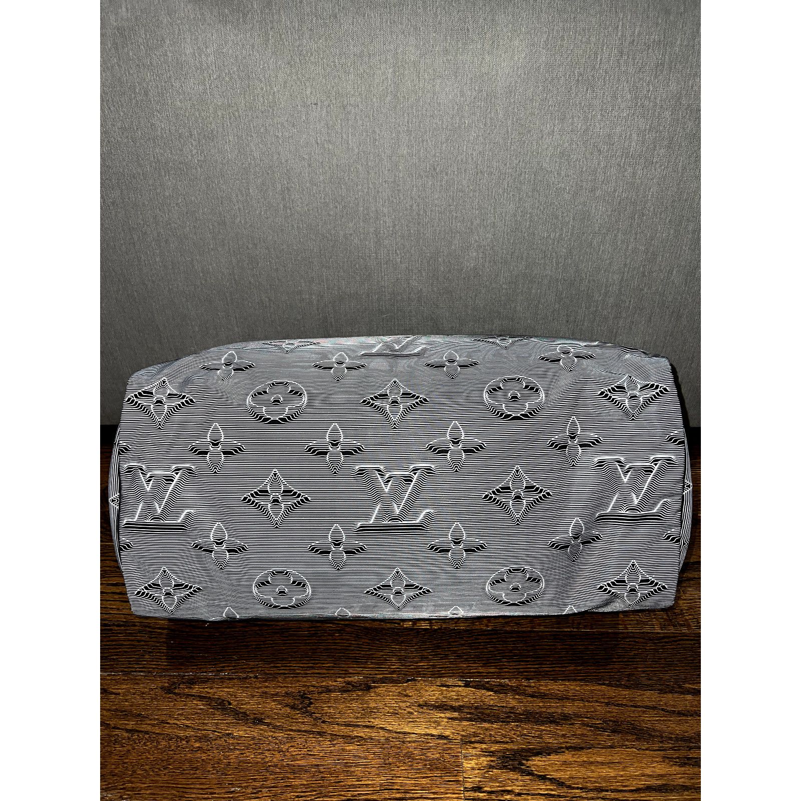 Louis Vuitton Louis Vuitton Keepall Bandouliere 3D 2054 Logo Travel Bag Size ONE SIZE - 12 Thumbnail