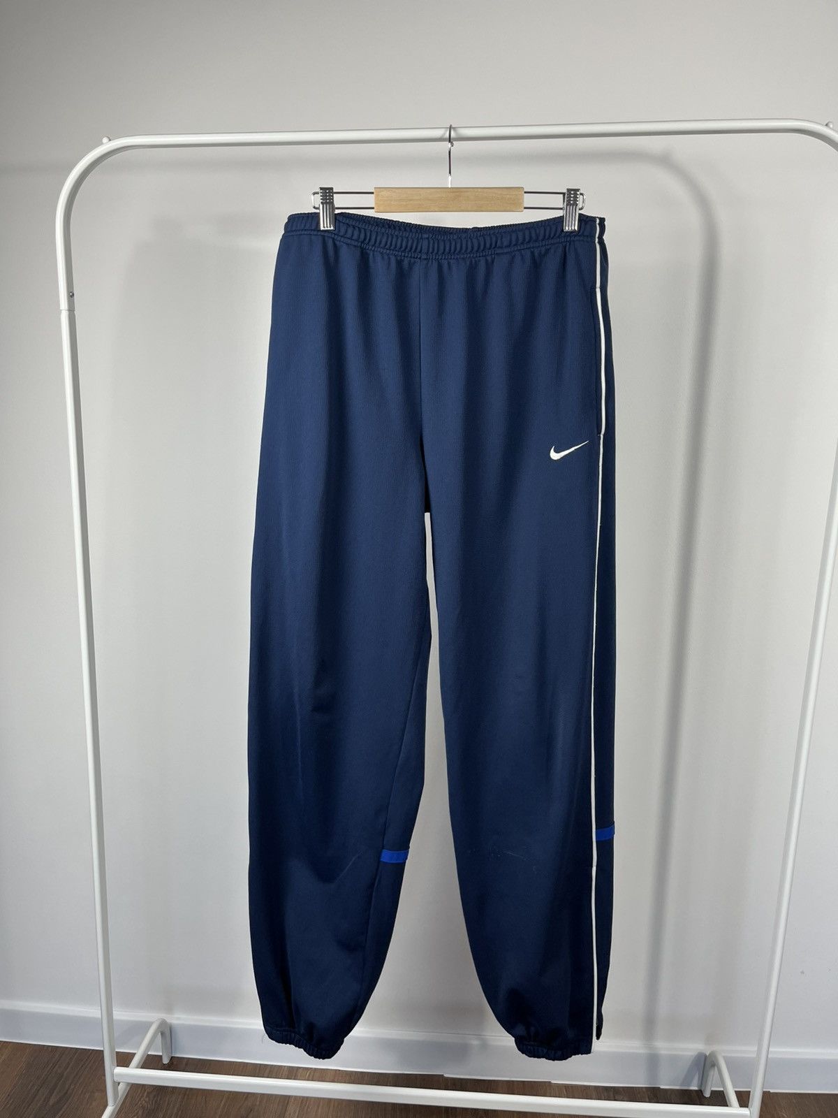 Nike Nike Track Pants Navy Blue White Side Stripe XL Size US 36 / EU 52 - 1 Thumbnail
