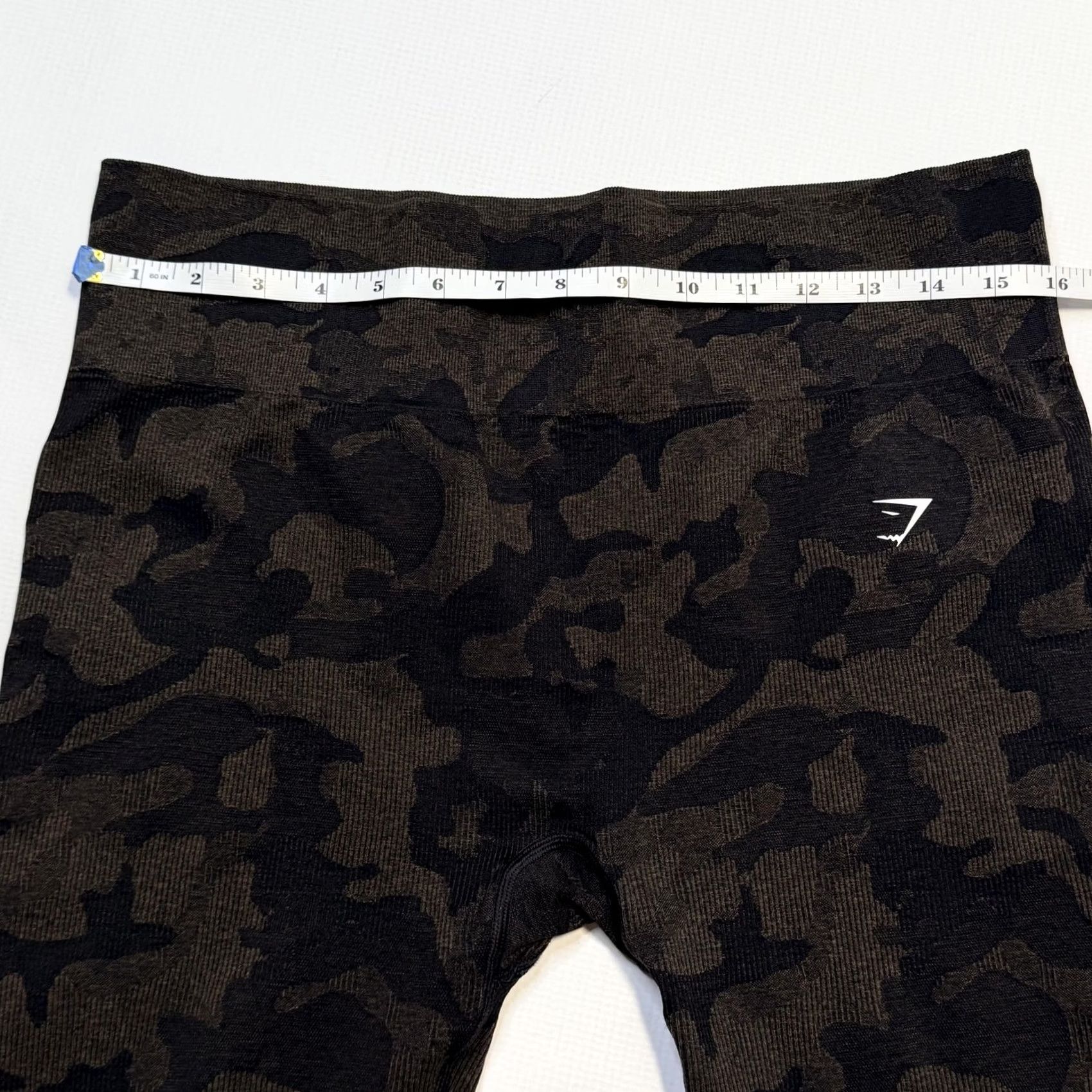 Gymshark VINTAGE Gymshark Leggings Womens XXL Black Camo Seamless High Waist Ankle Gym Yoga NEW Size 40" / US 18 - 6 Thumbnail