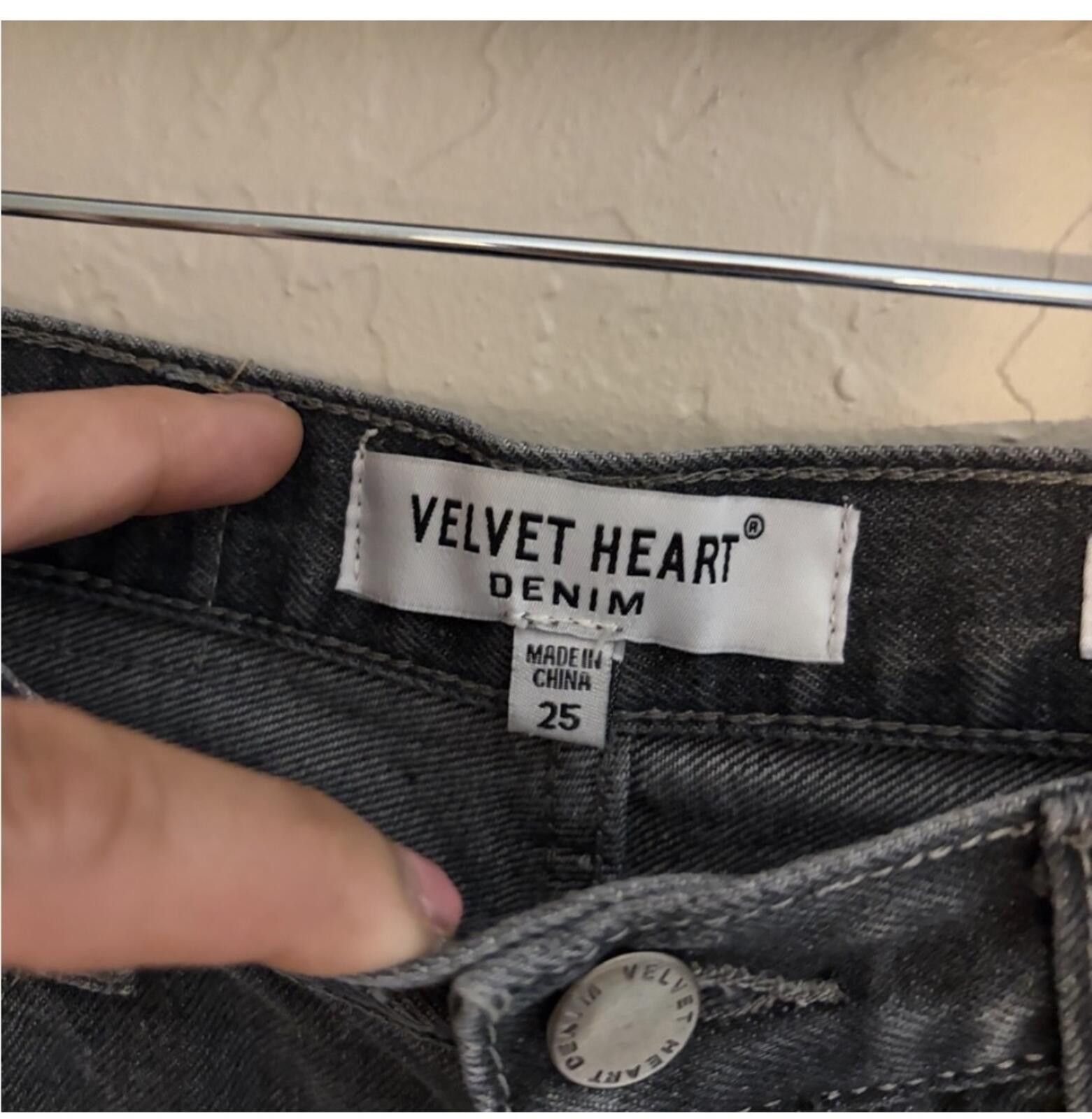 Other Velvet Heart Women's Charcoal Jean Shorts Size 25" / US 0 / IT 36 - 3 Thumbnail