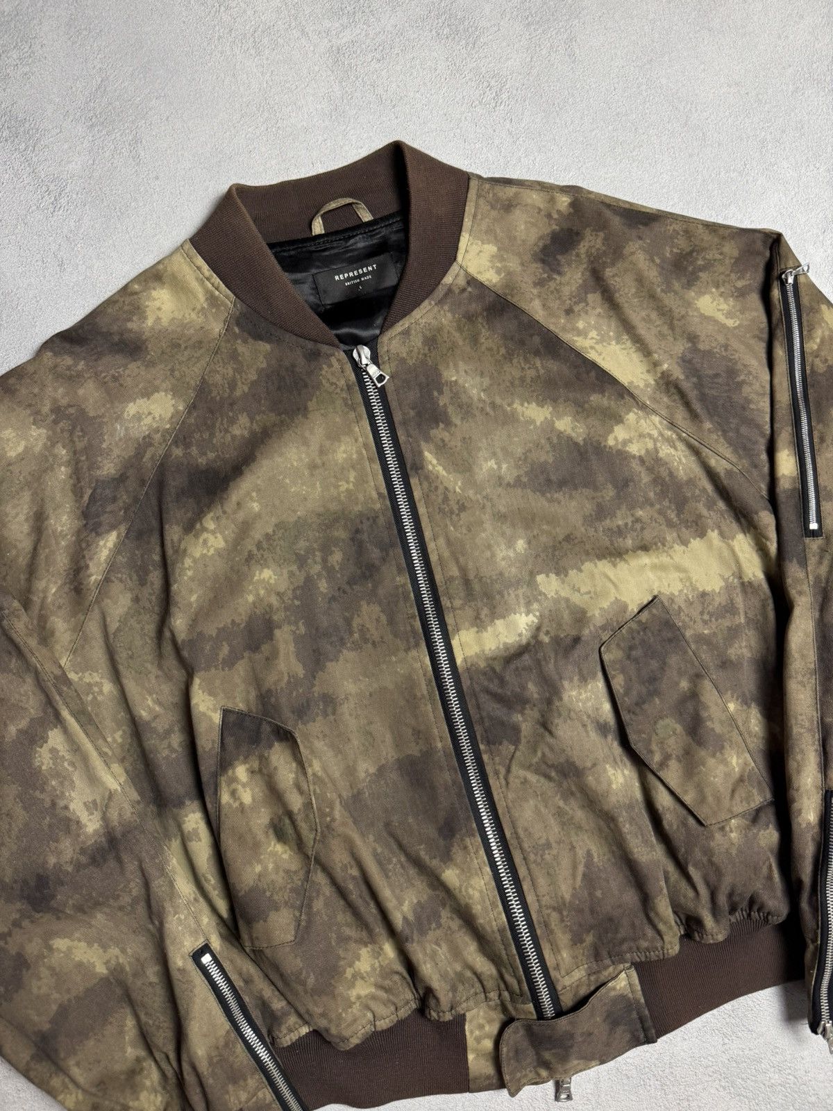 Represent Clo. Represent Clo Wax Cotton Camo Bomber Jacket Size US L / EU 52-54 / 3 - 4 Thumbnail