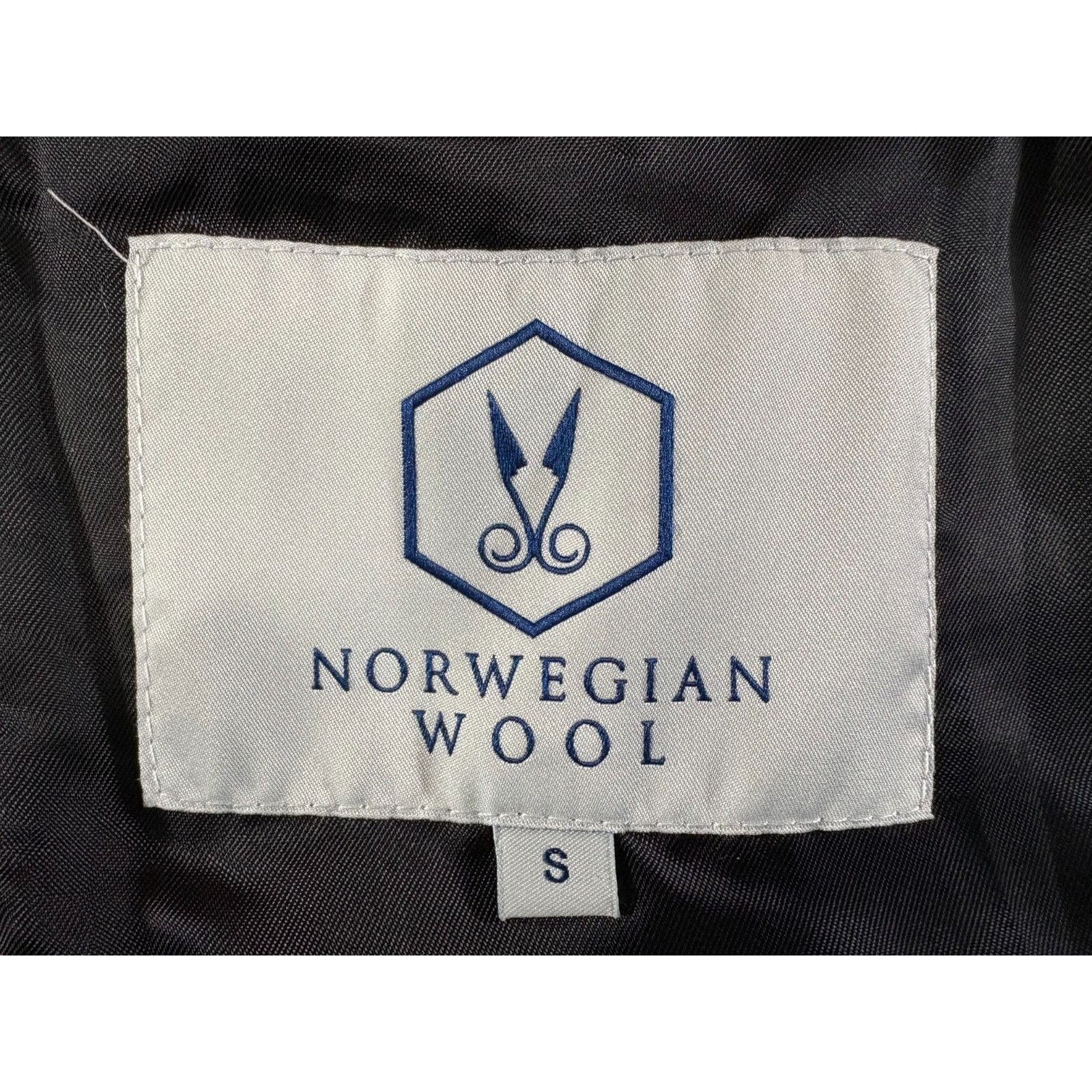 Norwegian Rain Norwegian Wool Herringbone Performance Blazer sz S NWOT colo Size US S / EU 44-46 / 1 - 4 Thumbnail