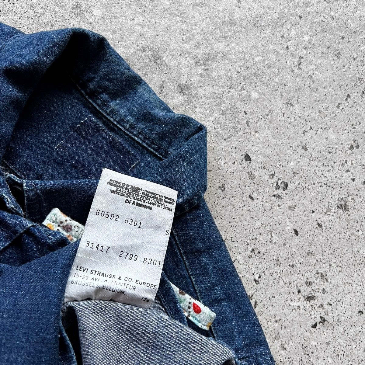 Levi's × Levi's Vintage Clothing × Vintage Levis Womens Vintage Button Blue Denim Jean Shirt Size S / US 4 / IT 40 - 7 Thumbnail