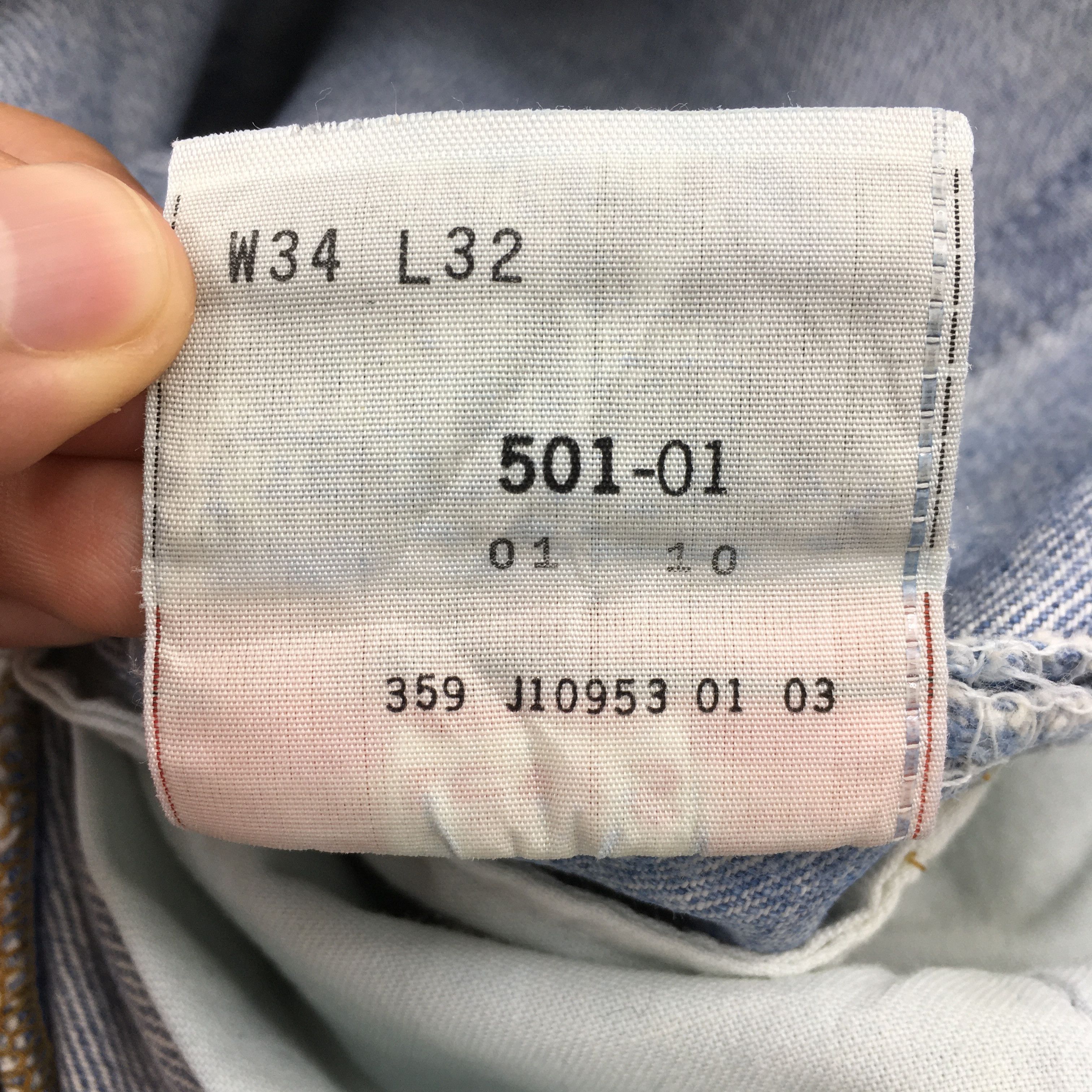Levi's Size 32x30 Vintage 80s Levi's 501 Faded Blue Jeans S584 Size US 32 / EU 48 - 14 Thumbnail