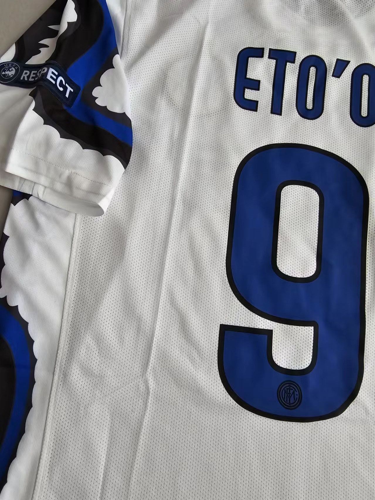 Other Inter Milan 9 Samuel Eto'o Jersey 2011 2012 Away Size US S / EU 44-46 / 1 - 4 Thumbnail