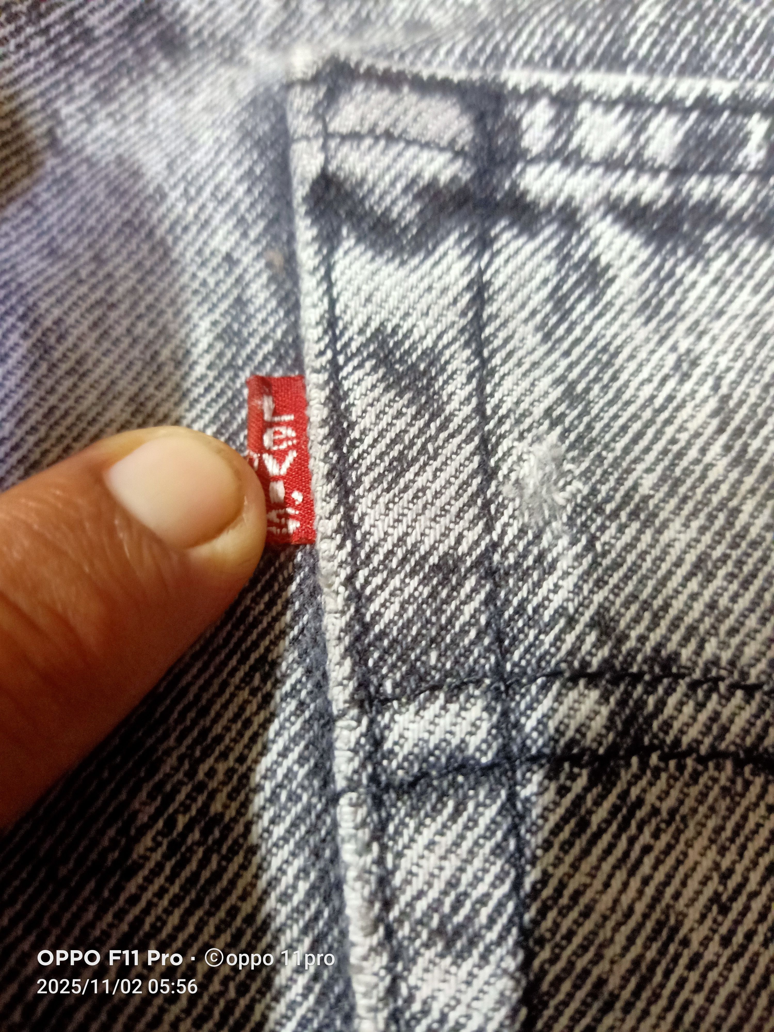 Levi's Vintage Clothing 🌟Levis 501 Denim Stone Wash 80s 🌟 Size US 33 - 8 Thumbnail