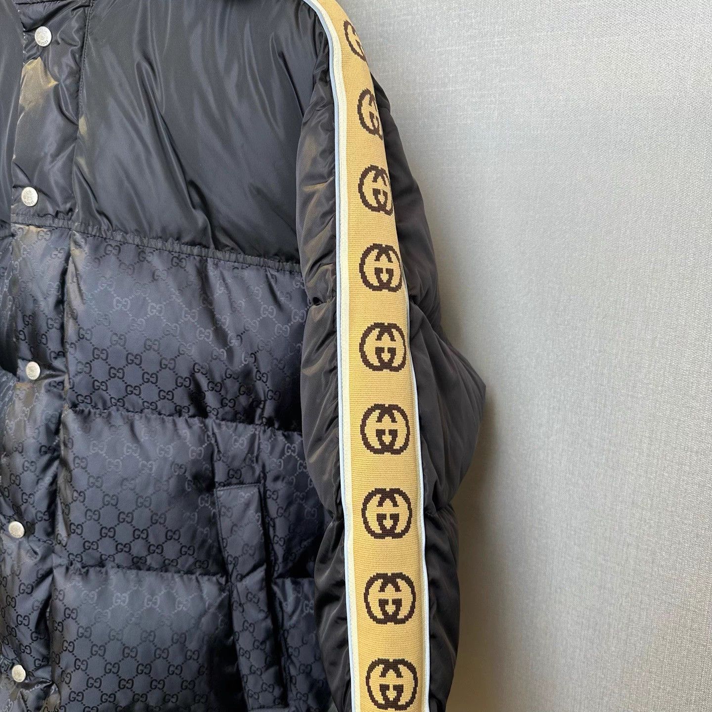 Gucci Gucci black GG monogram all over print new down jacket Size US M / EU 48-50 / 2 - 7 Thumbnail