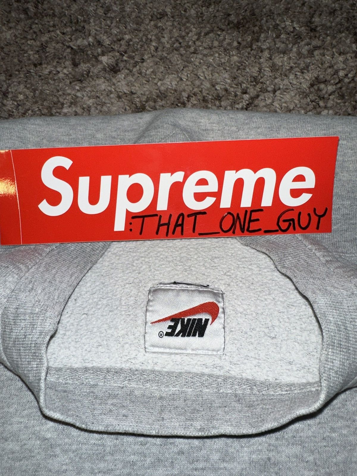 Nike VINTAGE 90’S NIKE BIG SWOOSH SWEATSHIRT Size US XXL / EU 58 / 5 - 4 Thumbnail