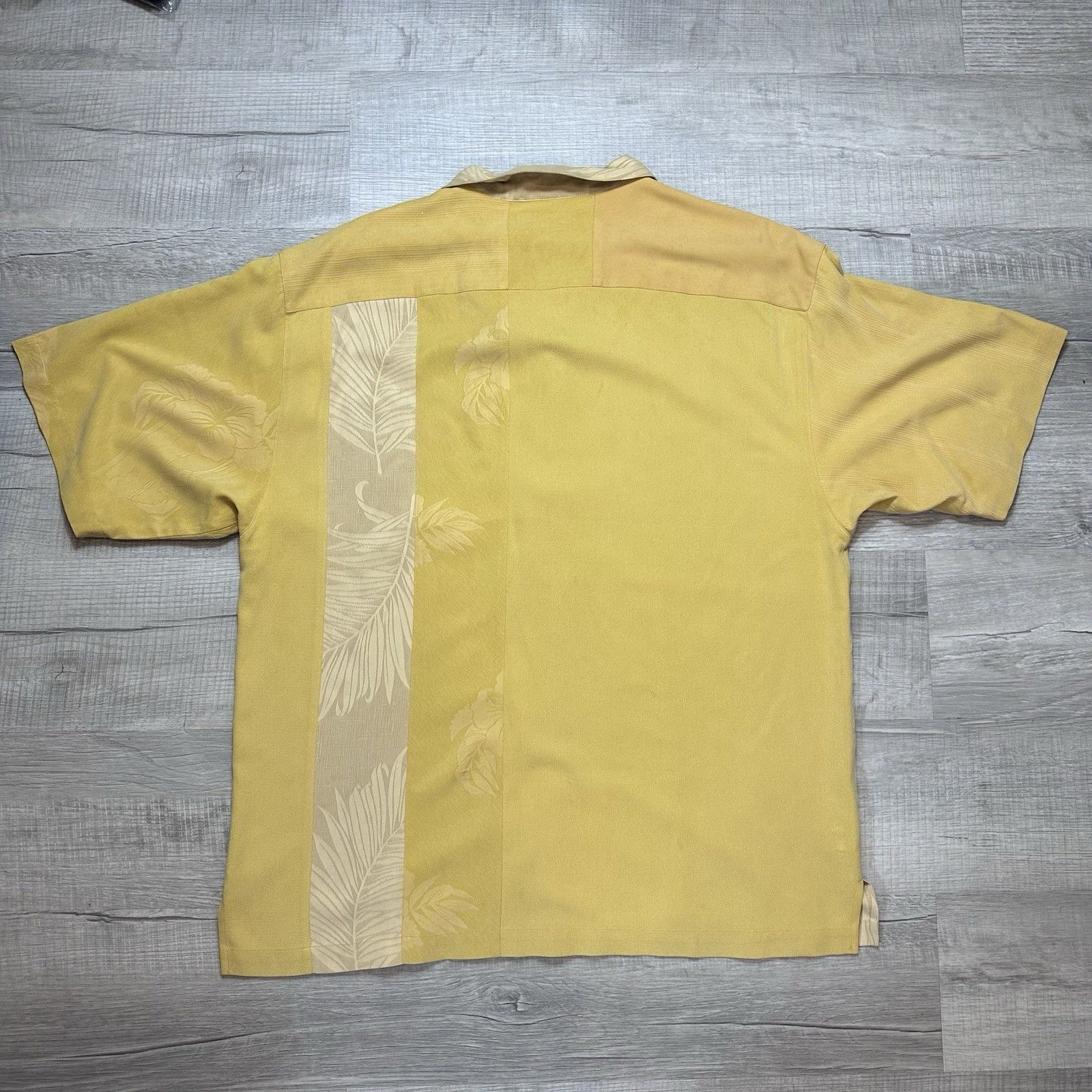Tommy Bahama Tommy Bahama Silk Shirt Mens Short Sleeve Button Front Size US XL / EU 56 / 4 - 8 Thumbnail