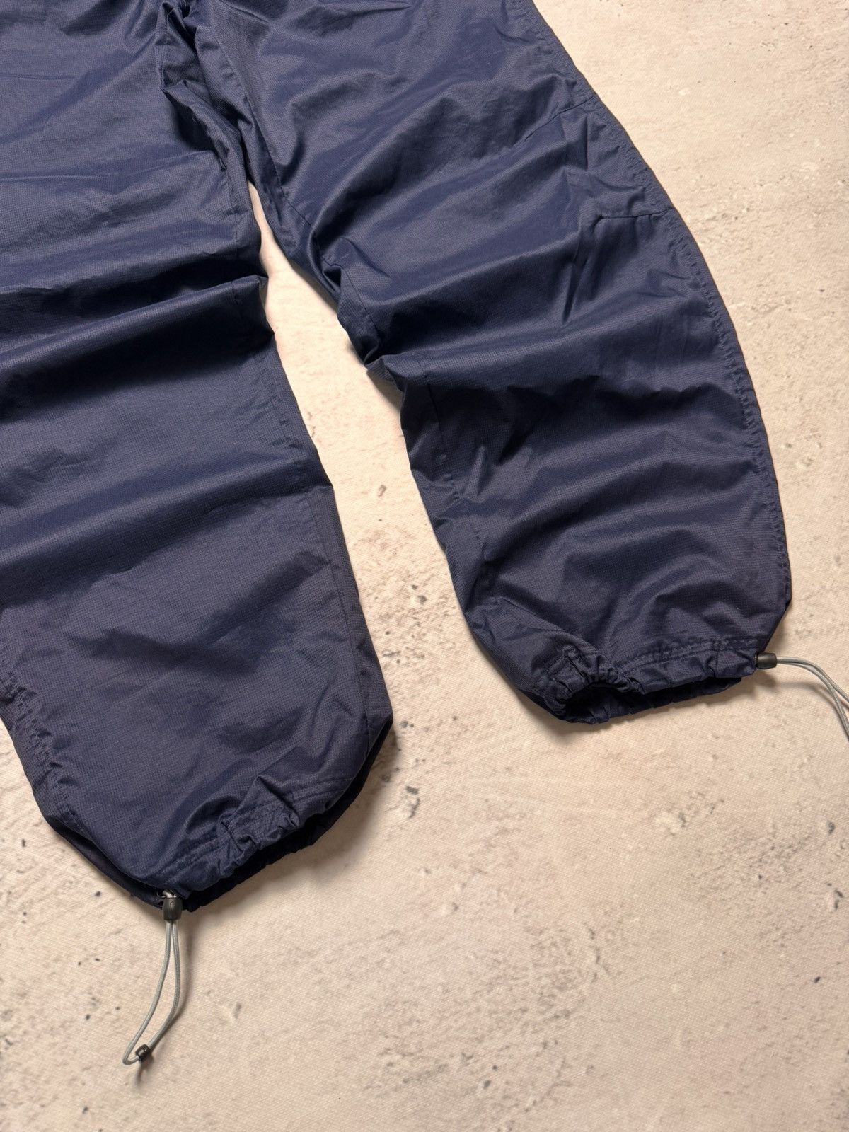 Nike × Vintage NIKE TN+ VINTAGE BASIC LOGO OVERSIZE BAGGY PANTS Size US 34 / EU 50 - 2 Thumbnail