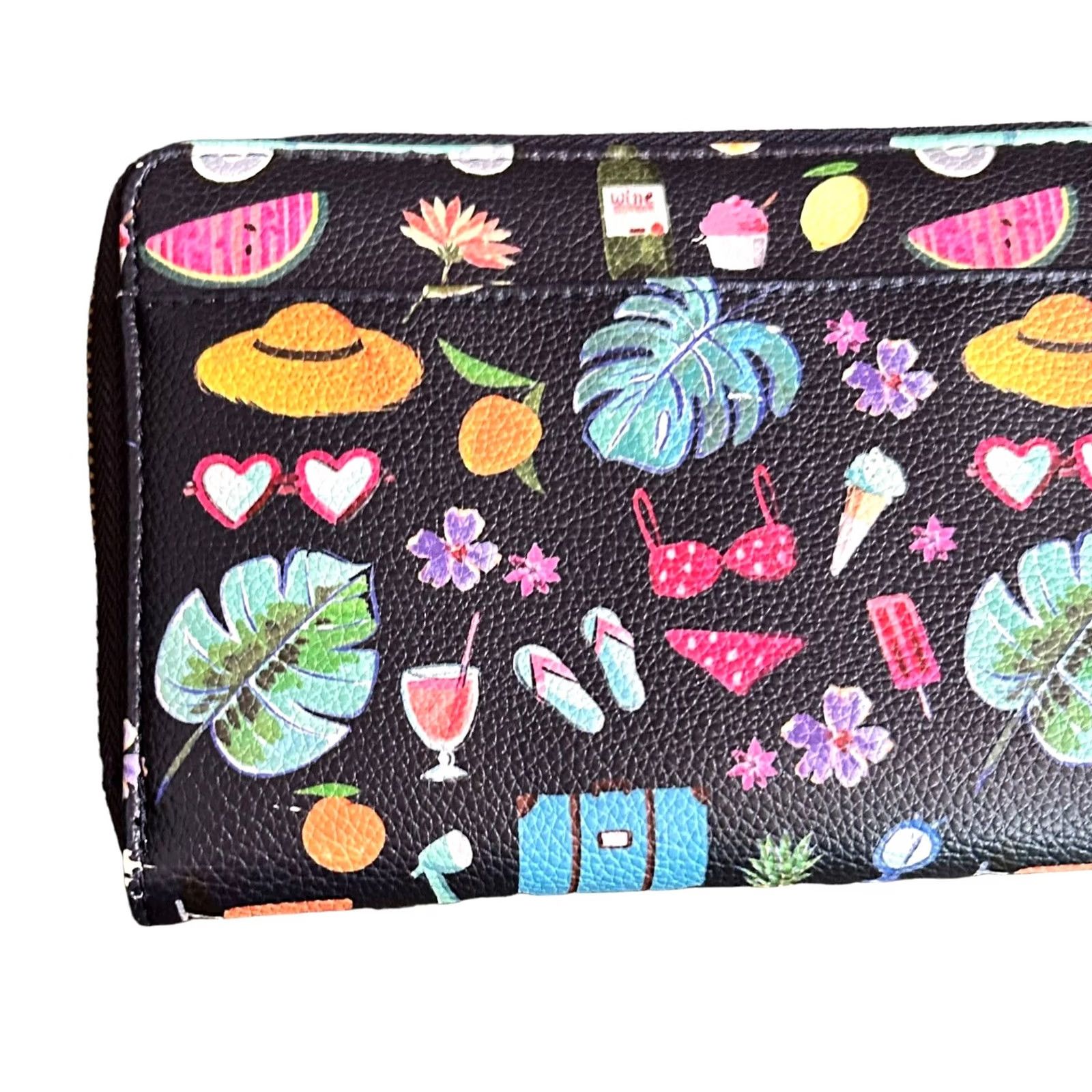 Vintage Love & Lore Travel Documents Foldover Wallet Tropical Vacation Print Women’s NWT Wristlet Credit Card Folding Blue Geometric Tropic Theme Women Size ONE SIZE - 3 Thumbnail