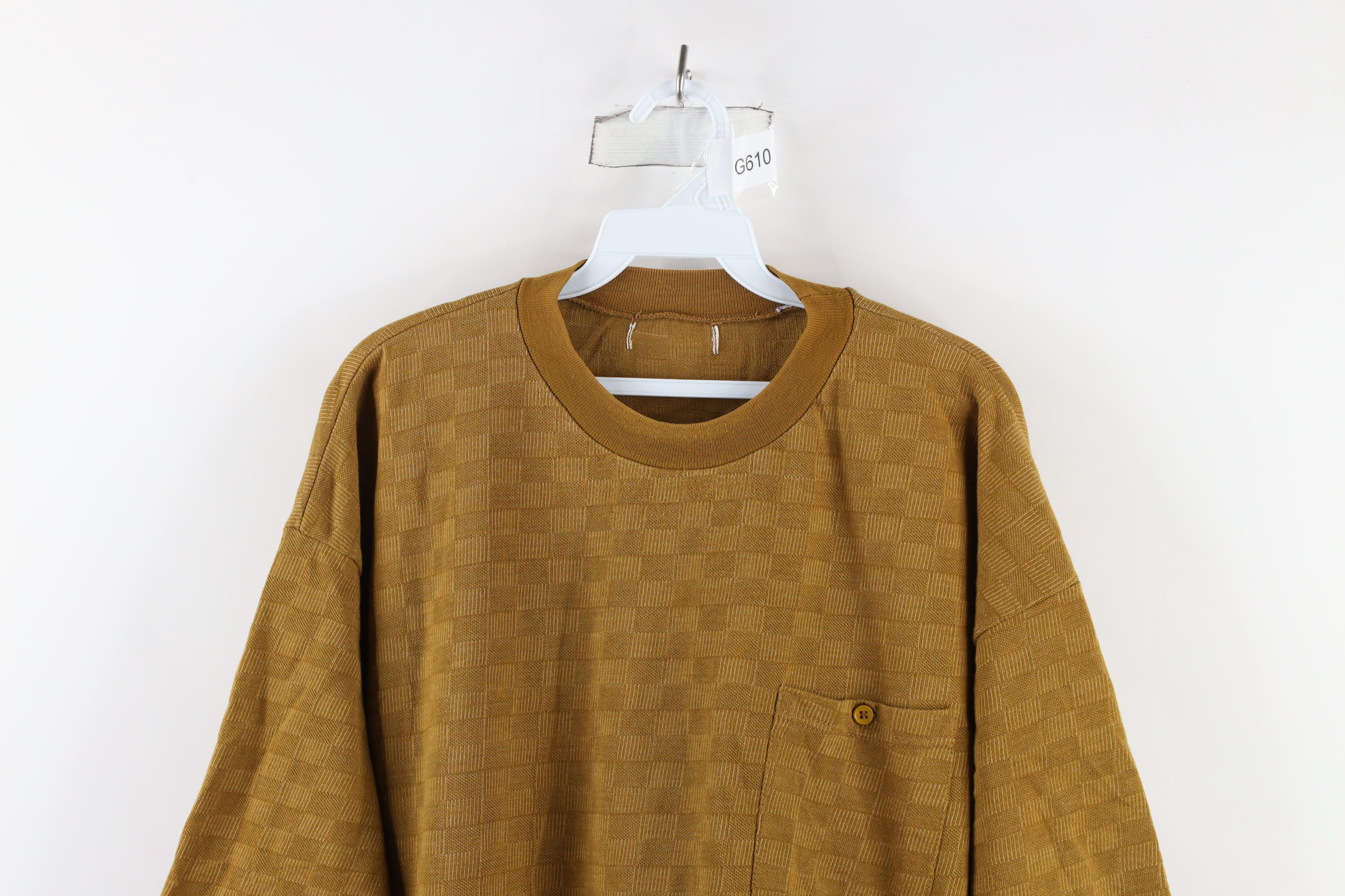 Vintage Vintage 90s Streetwear Checkered Knit Pocket T-Shirt Gold Size US XL / EU 56 / 4 - 2 Thumbnail