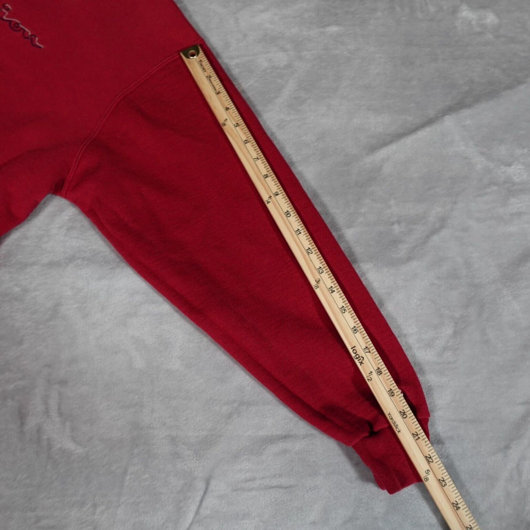 Champion VINTAGE Champion Script Fleece Sweatshirt Mens Large Red 90s Size US L / EU 52-54 / 3 - 8 Thumbnail