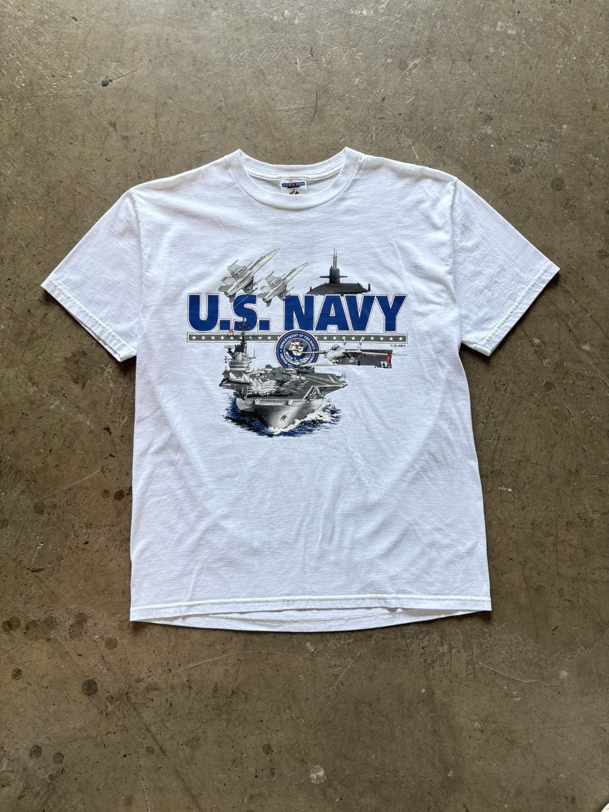 Vintage Vintage US Navy Tee Size US L / EU 52-54 / 3 - 1 Thumbnail