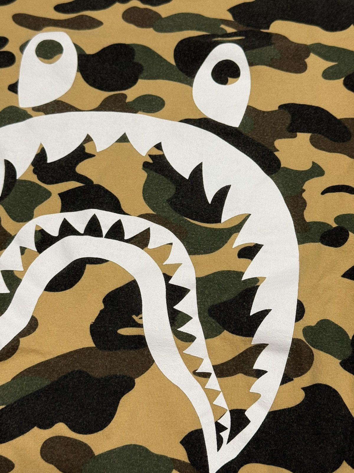 Bape Bape Camo Shark L/S Tee Size US M / EU 48-50 / 2 - 4 Thumbnail
