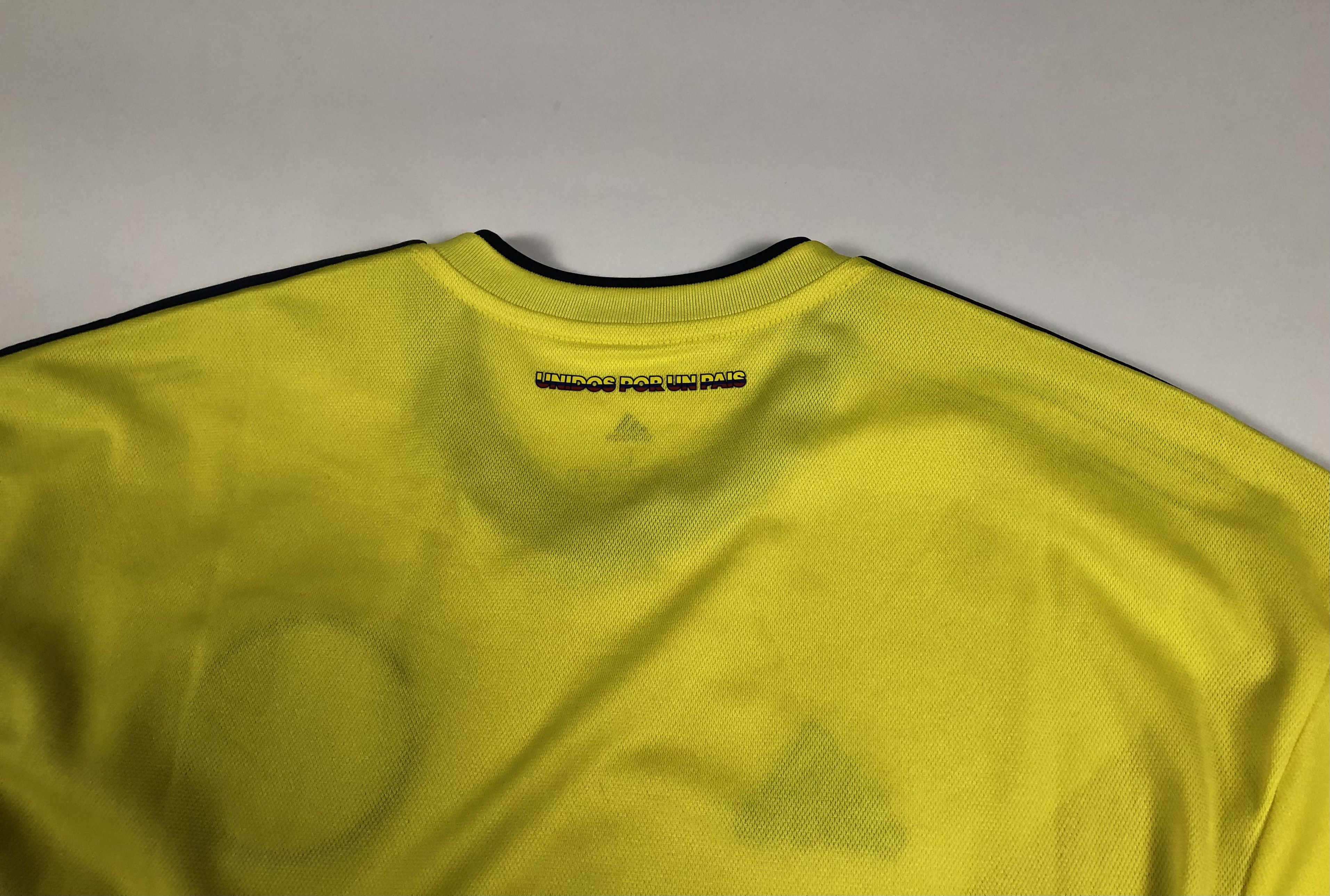 Adidas Adidas Colombia 2018-2019 Home Soccer Jersey Size US L / EU 52-54 / 3 - 7 Thumbnail
