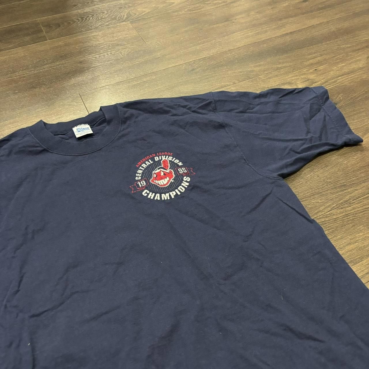 Salem Sportswear Vintage Cleveland Indians central division champions t shirt Size US XL / EU 56 / 4 - 2 Thumbnail