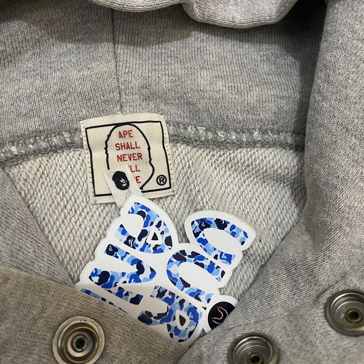 Bape × Vintage OG Bape Old Logo Hoodie Size US M / EU 48-50 / 2 - 7 Thumbnail