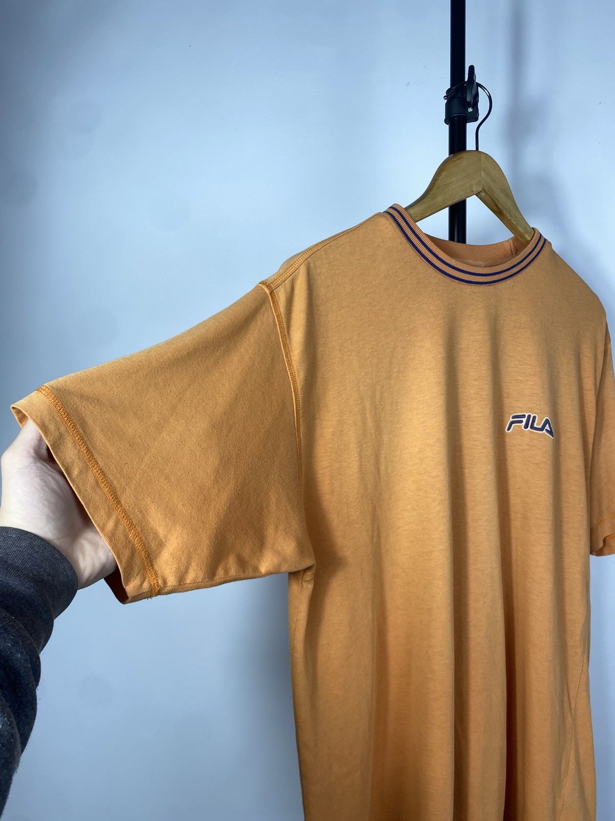 Fila × Vintage Vintage 90s Fila Blank Orange small Faded Y2K T shirt Size US M / EU 48-50 / 2 - 2 Thumbnail