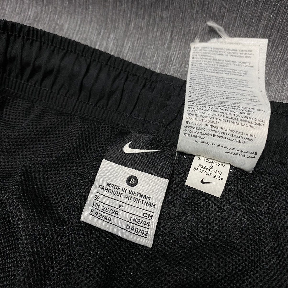 Nike × Vintage Vintage Nike nylon Track Pants y2k Size US 32 / EU 48 - 8 Thumbnail