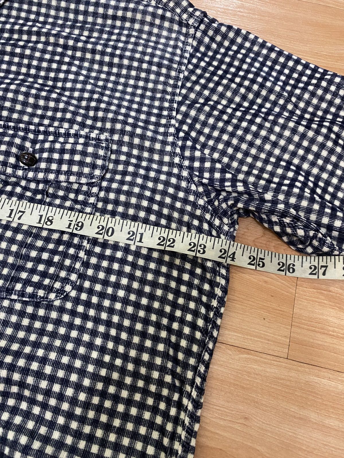 Takeo Kikuchi Takeo kikuchi wool two pocket shirt buttom up very rare Size US L / EU 52-54 / 3 - 13 Thumbnail