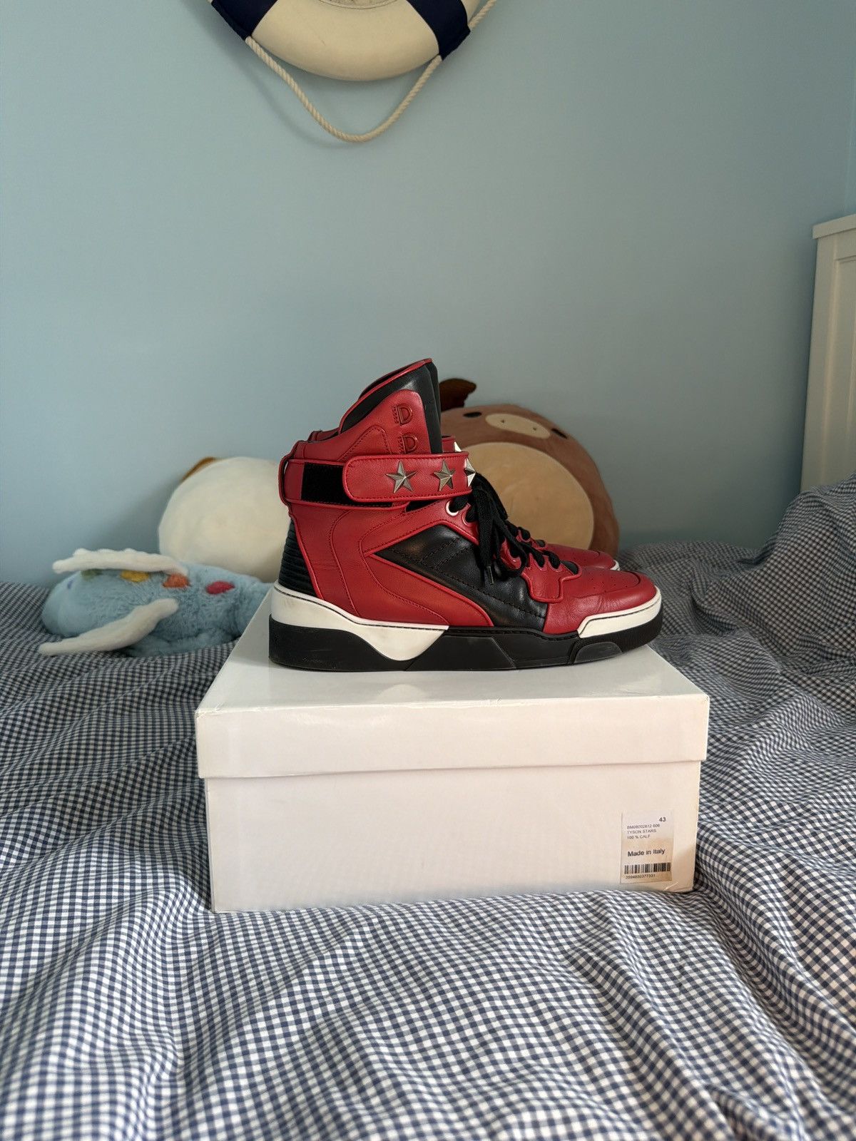 Givenchy Givenchy Tyson Stars Size US 10 / EU 43 - 2 Thumbnail