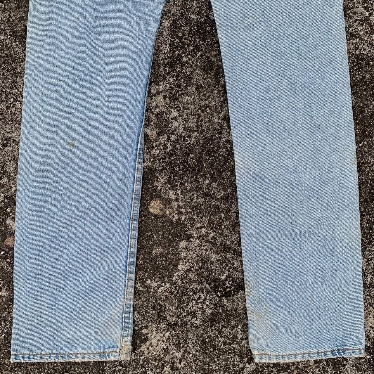 Levi's Vintage Clothing Vintage Levis 501 Fly Button Jeans Light Blue Wash Denim Size US 28 / EU 44 - 6 Thumbnail