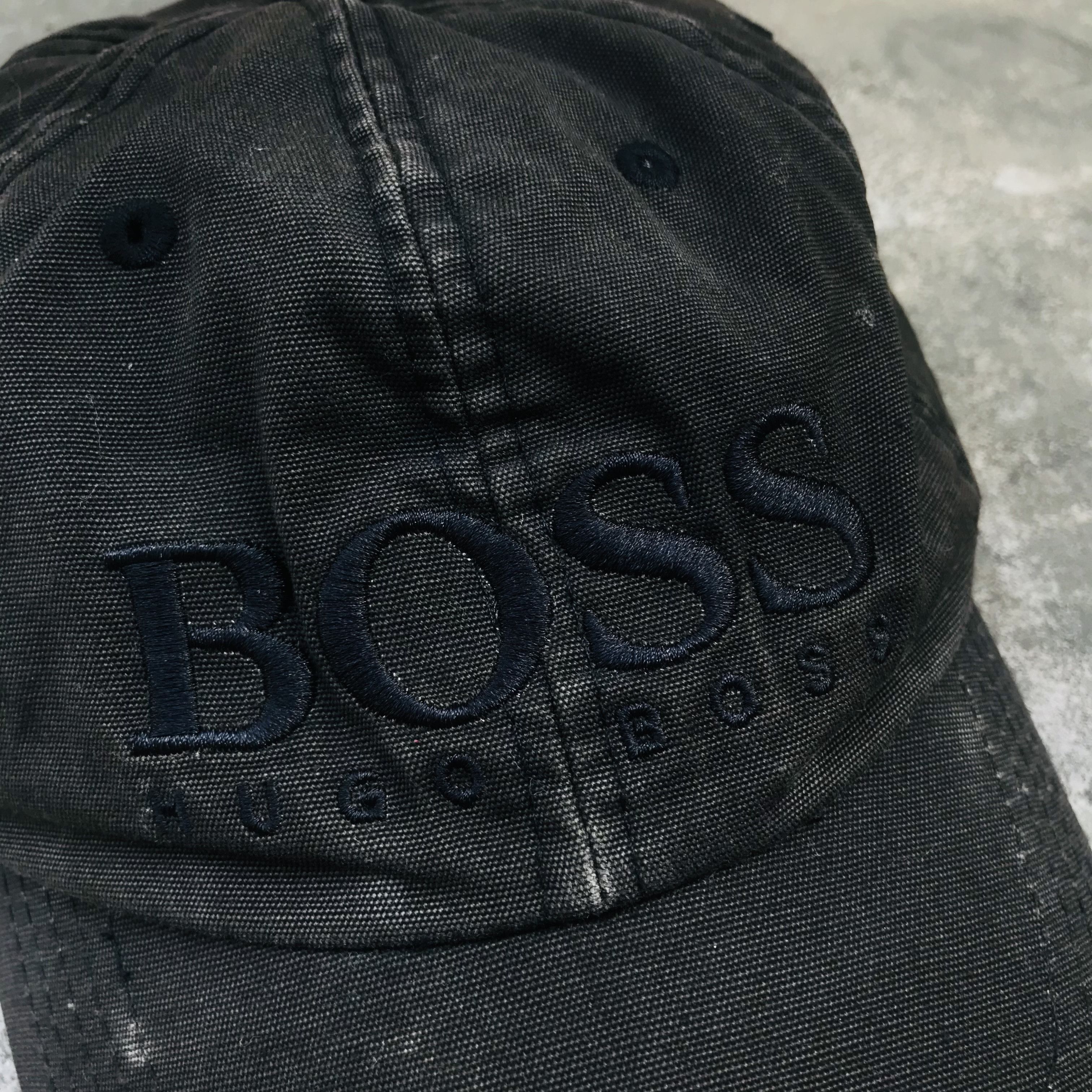 Hugo Boss × Vintage Vintage Hugo Boss Distressed Cap Size ONE SIZE - 2 Thumbnail