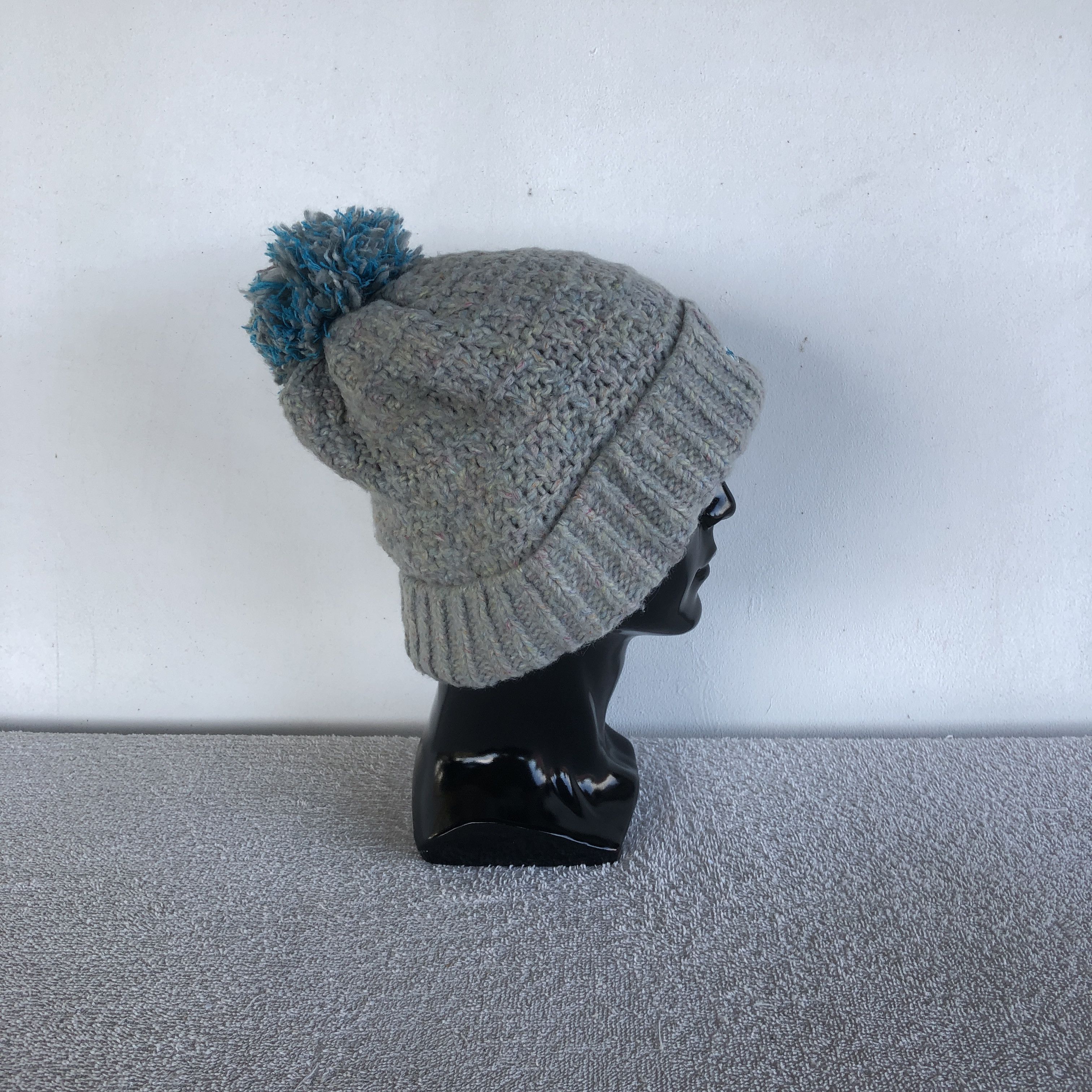 Japanese Brand Vintage Phenix Ski Knitted Beanie Snow Caps Pom Pom Hats Size ONE SIZE - 3 Thumbnail